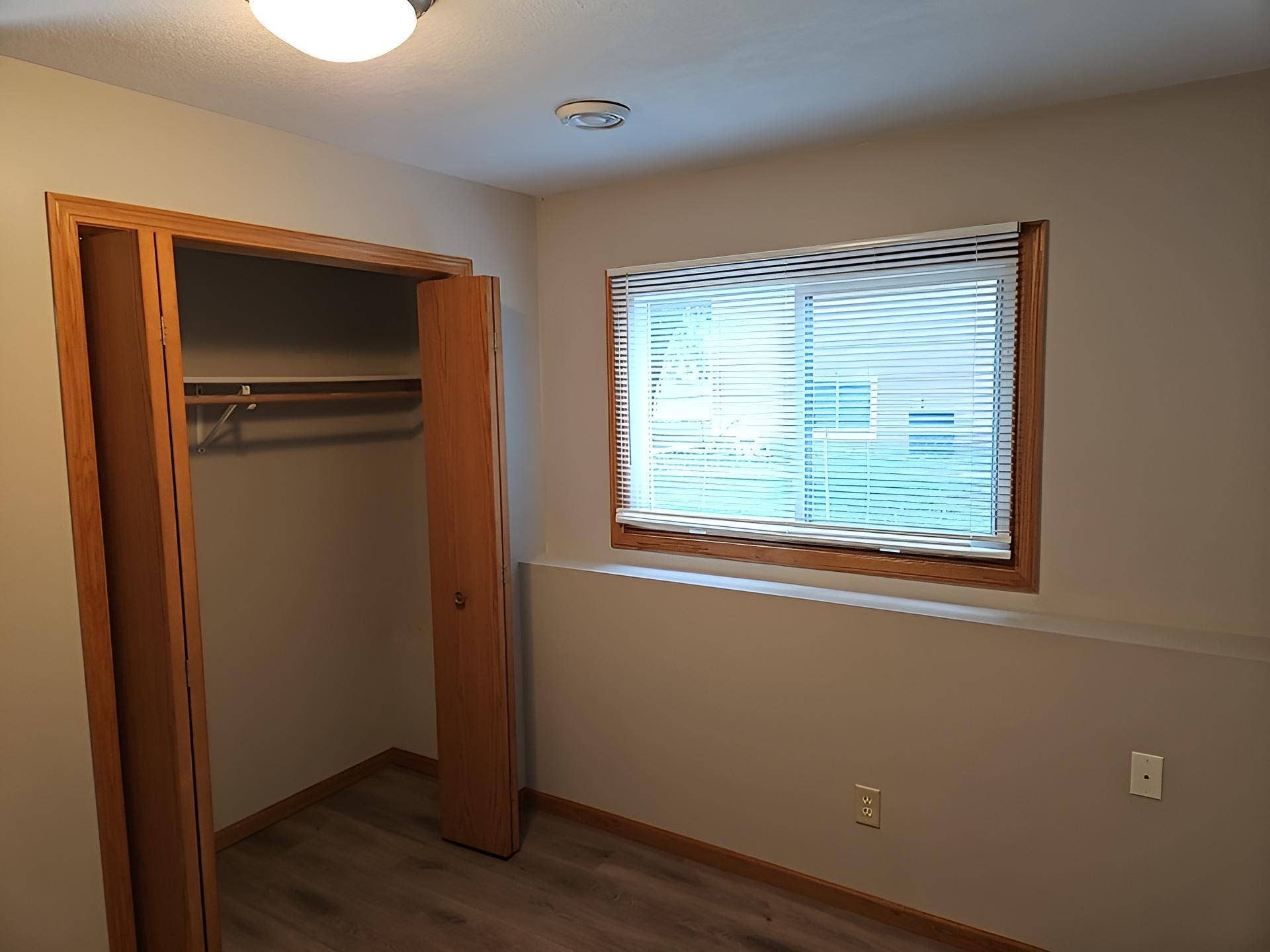 7613 Fairfield Road, Brooklyn Park, MN 55444 IMG_20260601_165817~2.jpg