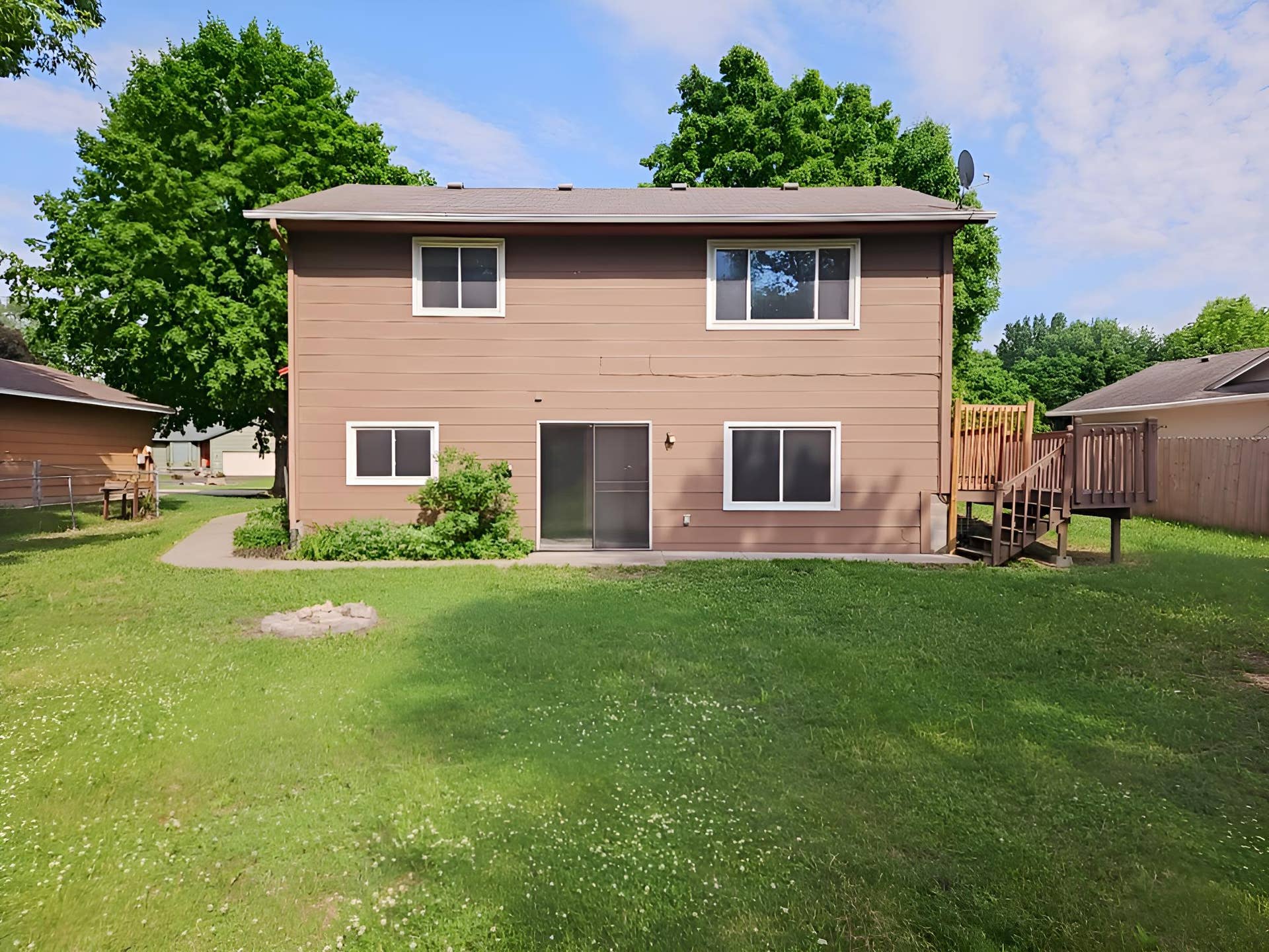 7613 Fairfield Road, Brooklyn Park, MN 55444 IMG_20260601_165106.jpg