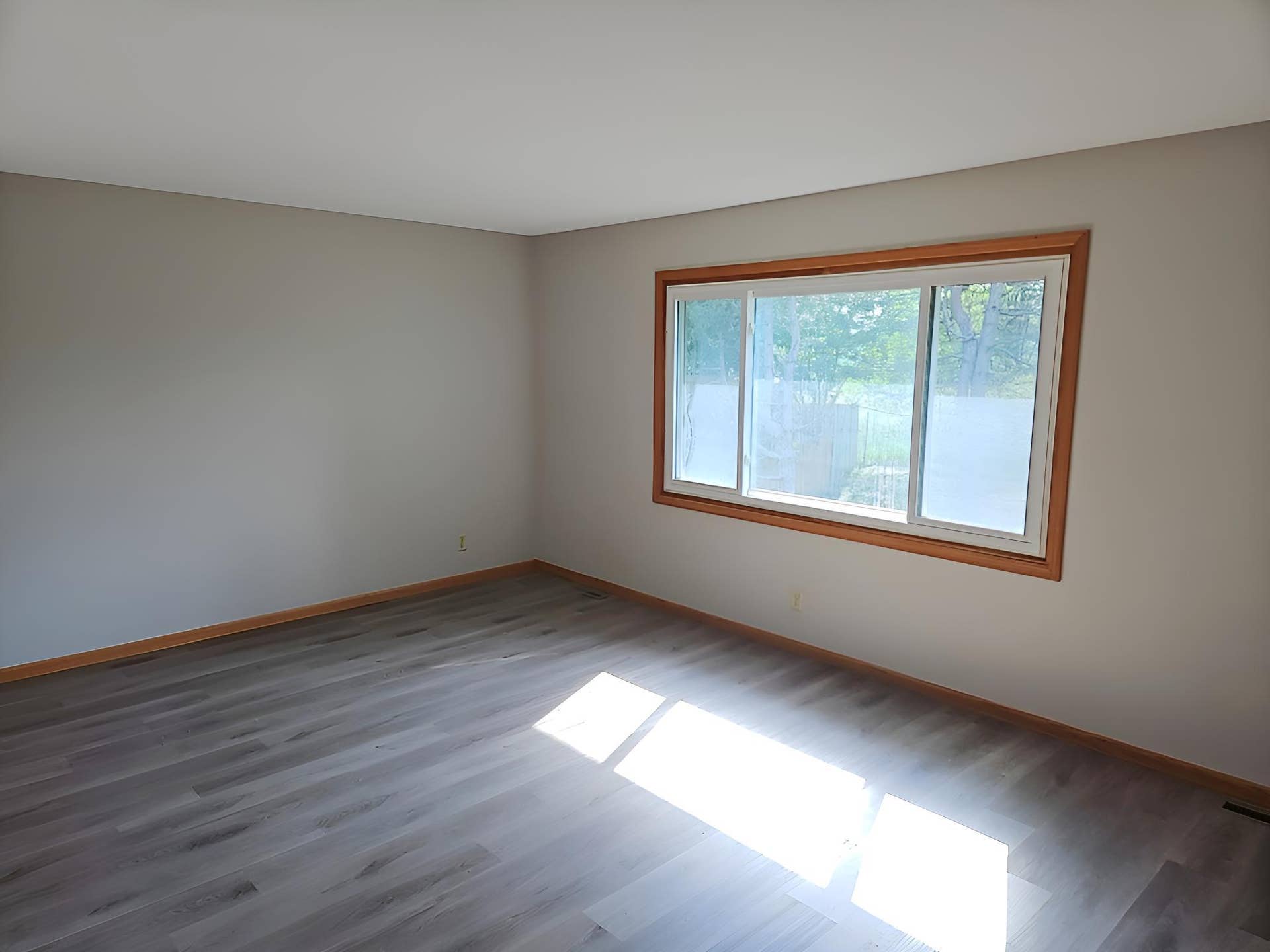 7613 Fairfield Road, Brooklyn Park, MN 55444 IMG_20260601_165629~2.jpg