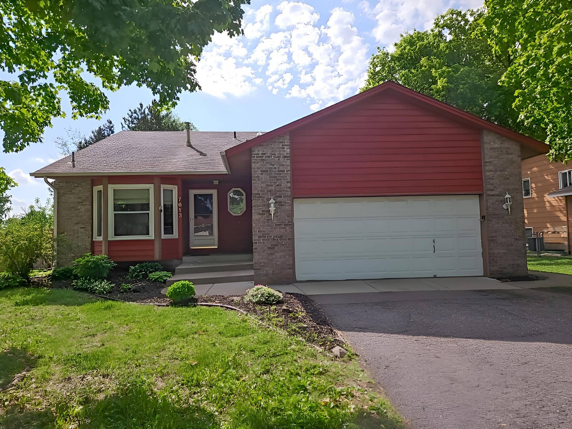 7613 Fairfield Road, Brooklyn Park, MN 55444 IMG_20260601_164949~2.jpg