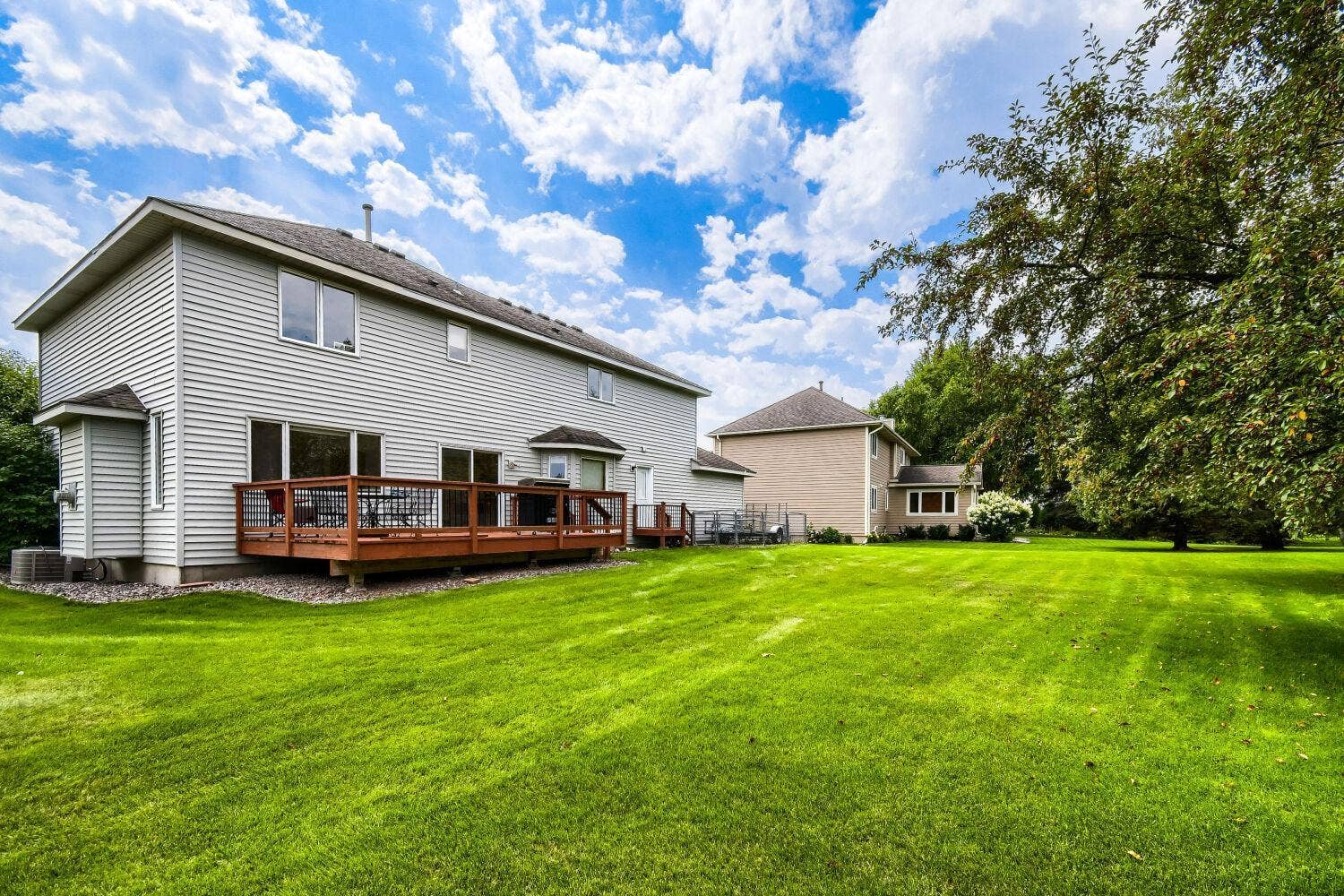 9270 Cornell Road, Woodbury, MN 55125 9270 Cornell Road, Woodbury, MN 55125