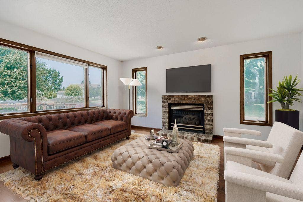 9270 Cornell Road, Woodbury, MN 55125 9270 Cornell Road, Woodbury, MN 55125