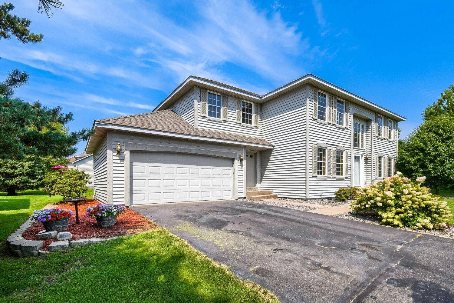 9270 Cornell Road, Woodbury, MN 55125 9270 Cornell Road, Woodbury, MN 55125