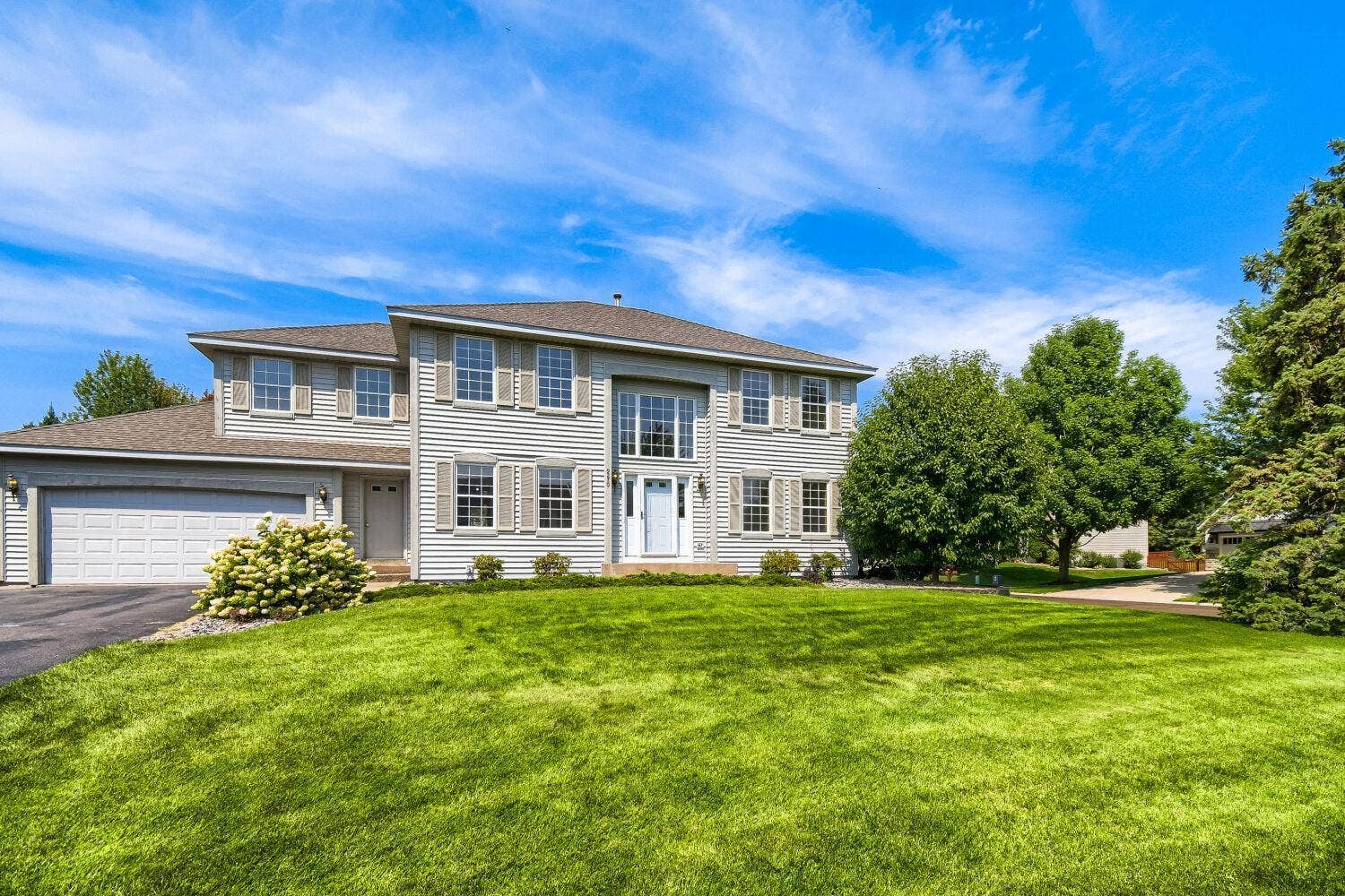 9270 Cornell Road, Woodbury, MN 55125 9270 Cornell Road, Woodbury, MN 55125