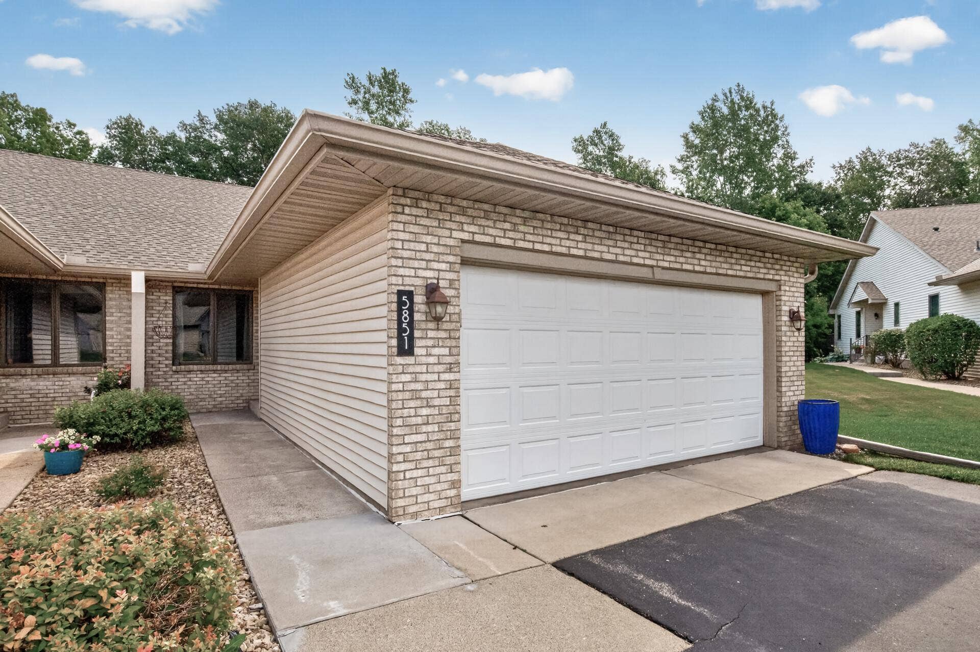 5851 Oxboro Avenue N, Stillwater, MN 55082 5851 Oxboro Avenue N, Stillwater, MN 55082
