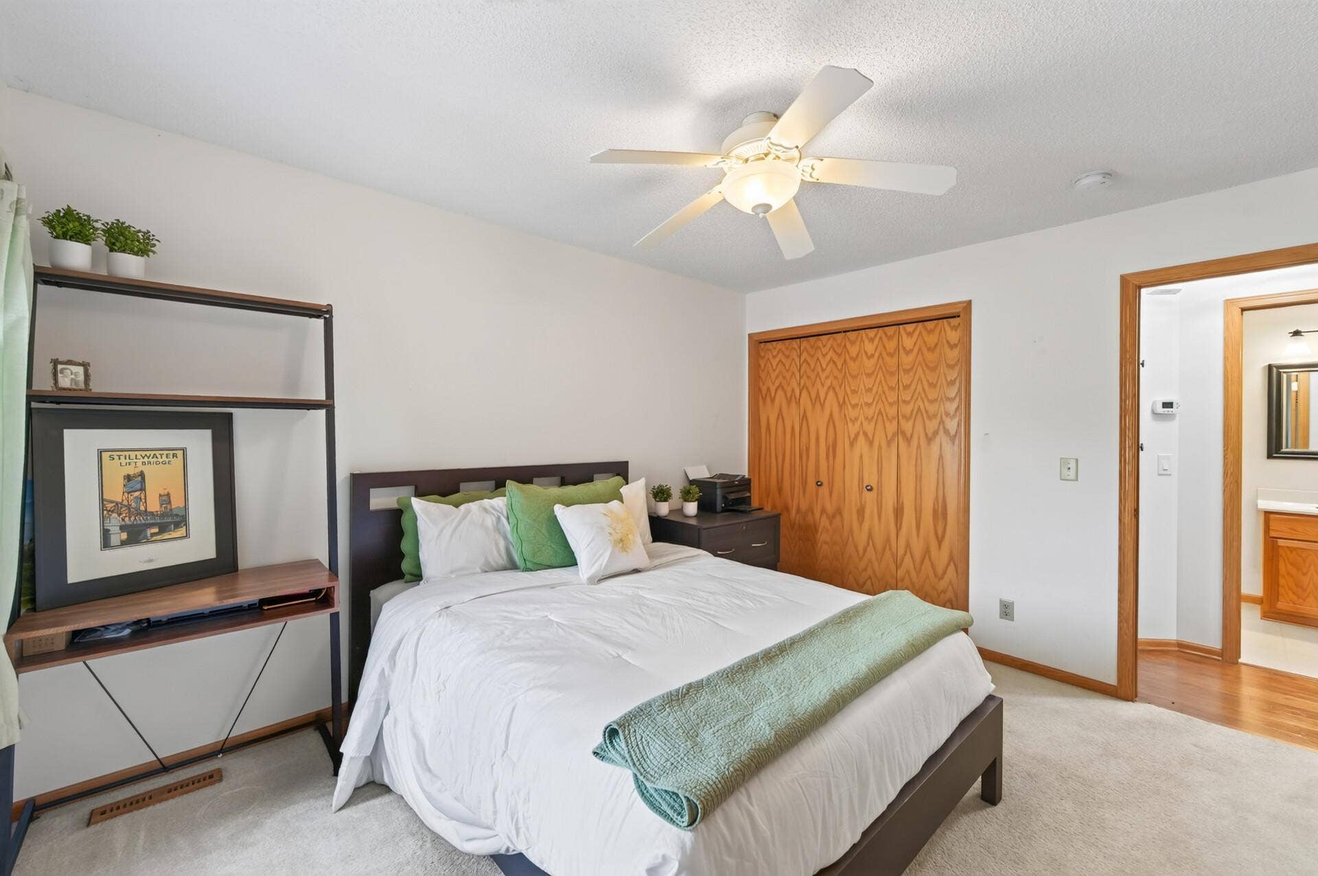 5851 Oxboro Avenue N, Stillwater, MN 55082 5851 Oxboro Avenue N, Stillwater, MN 55082