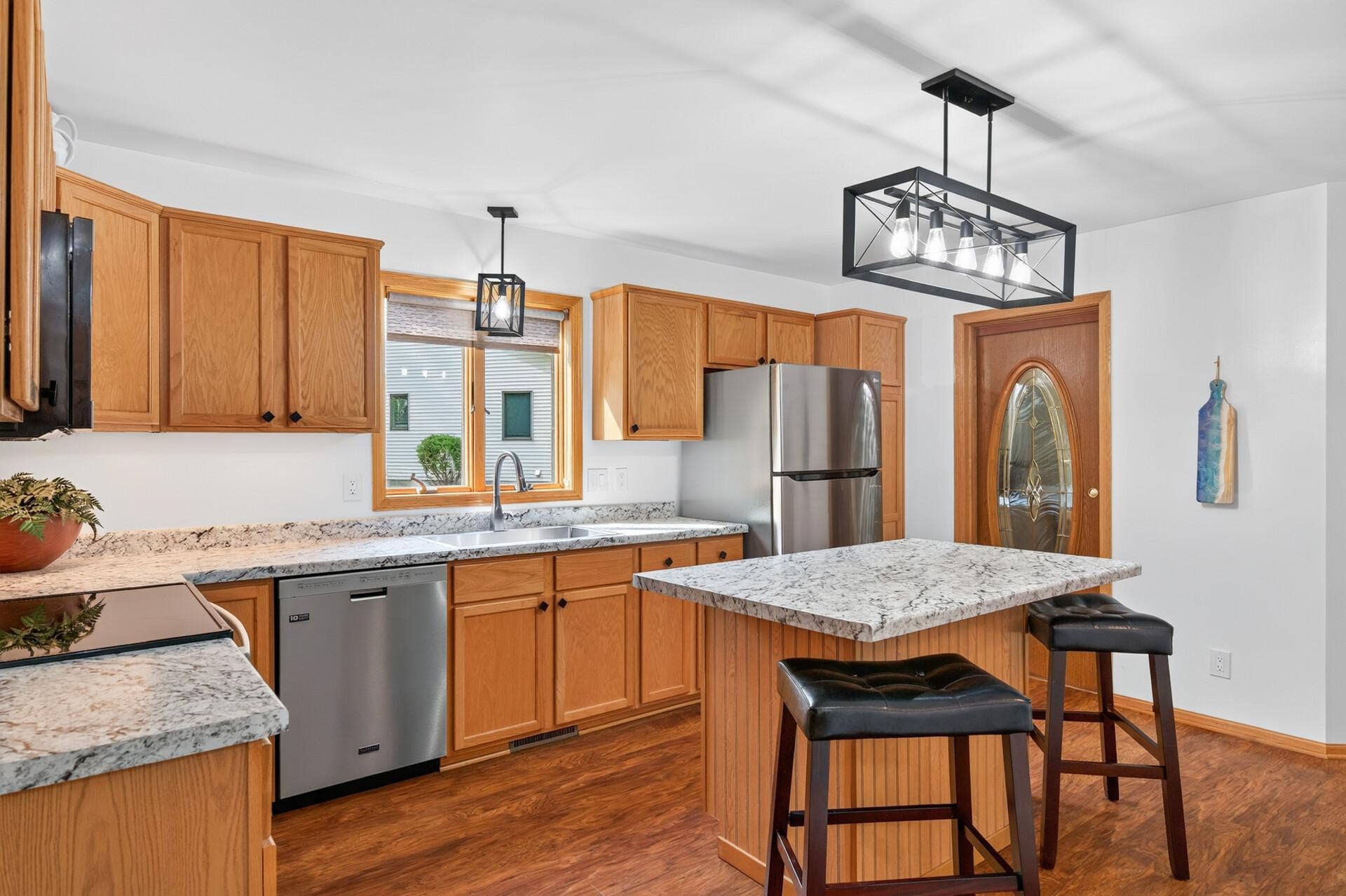 5851 Oxboro Avenue N, Stillwater, MN 55082 5851 Oxboro Avenue N, Stillwater, MN 55082