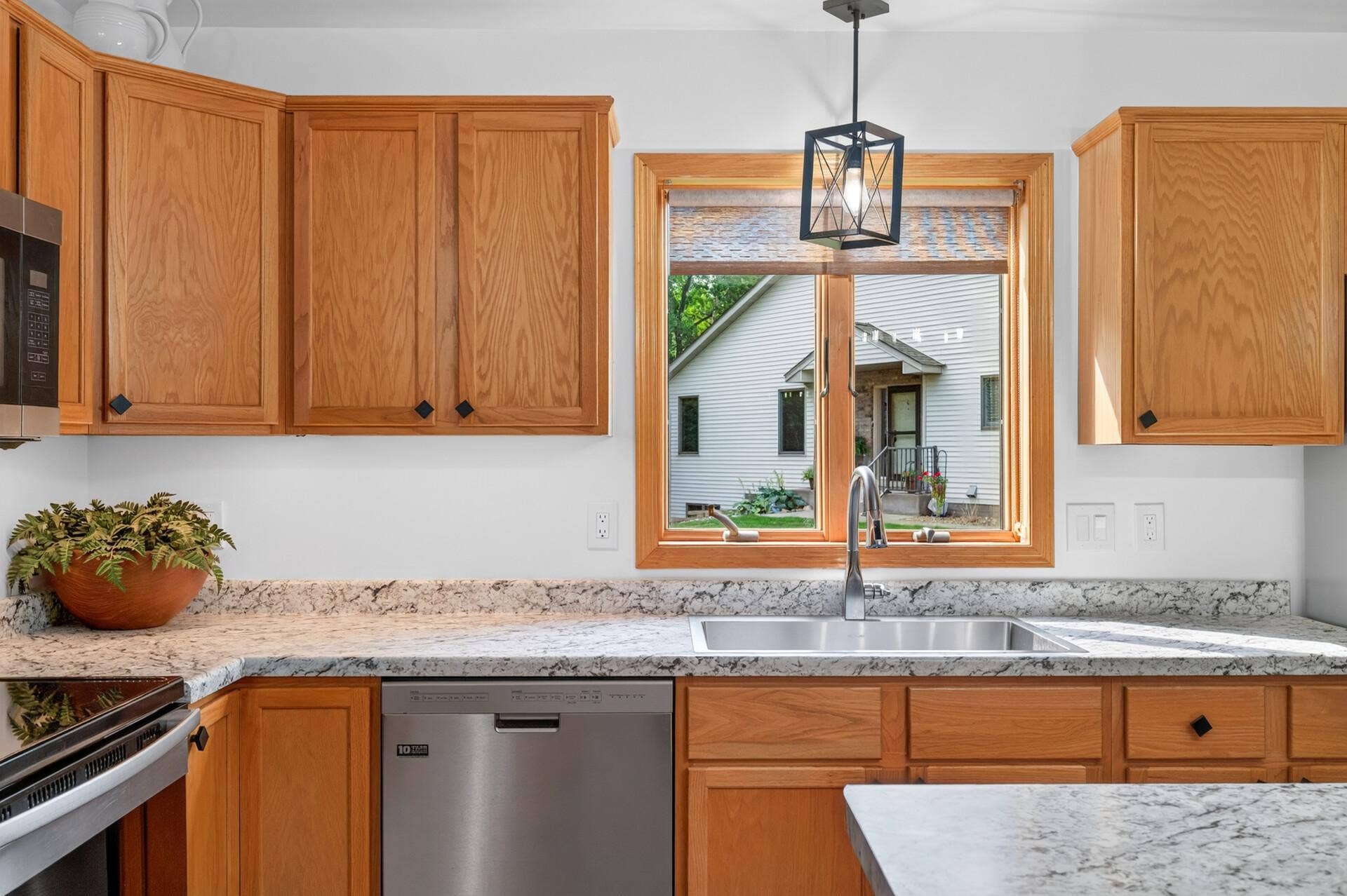 5851 Oxboro Avenue N, Stillwater, MN 55082 5851 Oxboro Avenue N, Stillwater, MN 55082