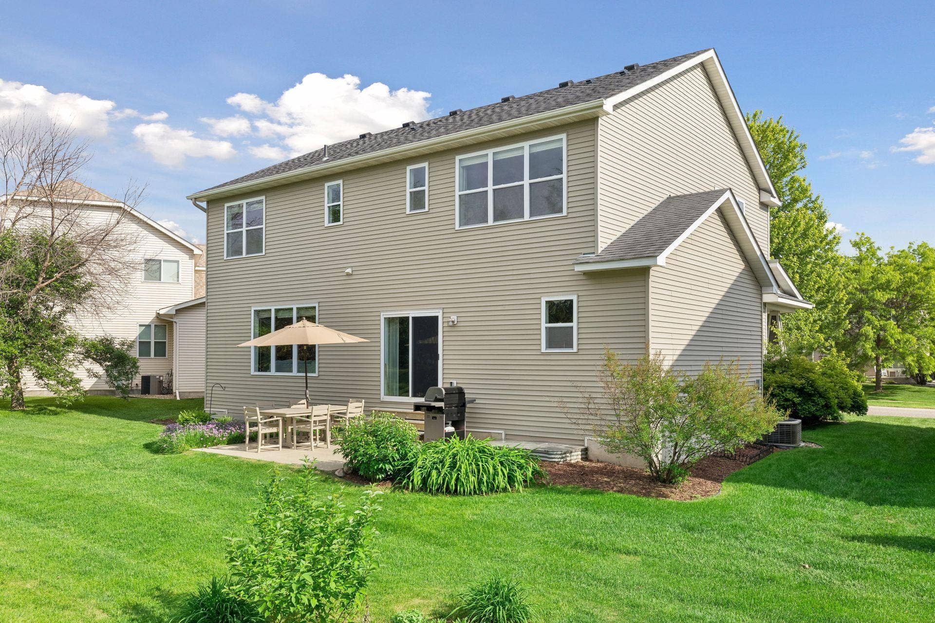 10828 Ashley Lane, Woodbury, MN 55129 10828 Ashley Lane, Woodbury, MN 55129