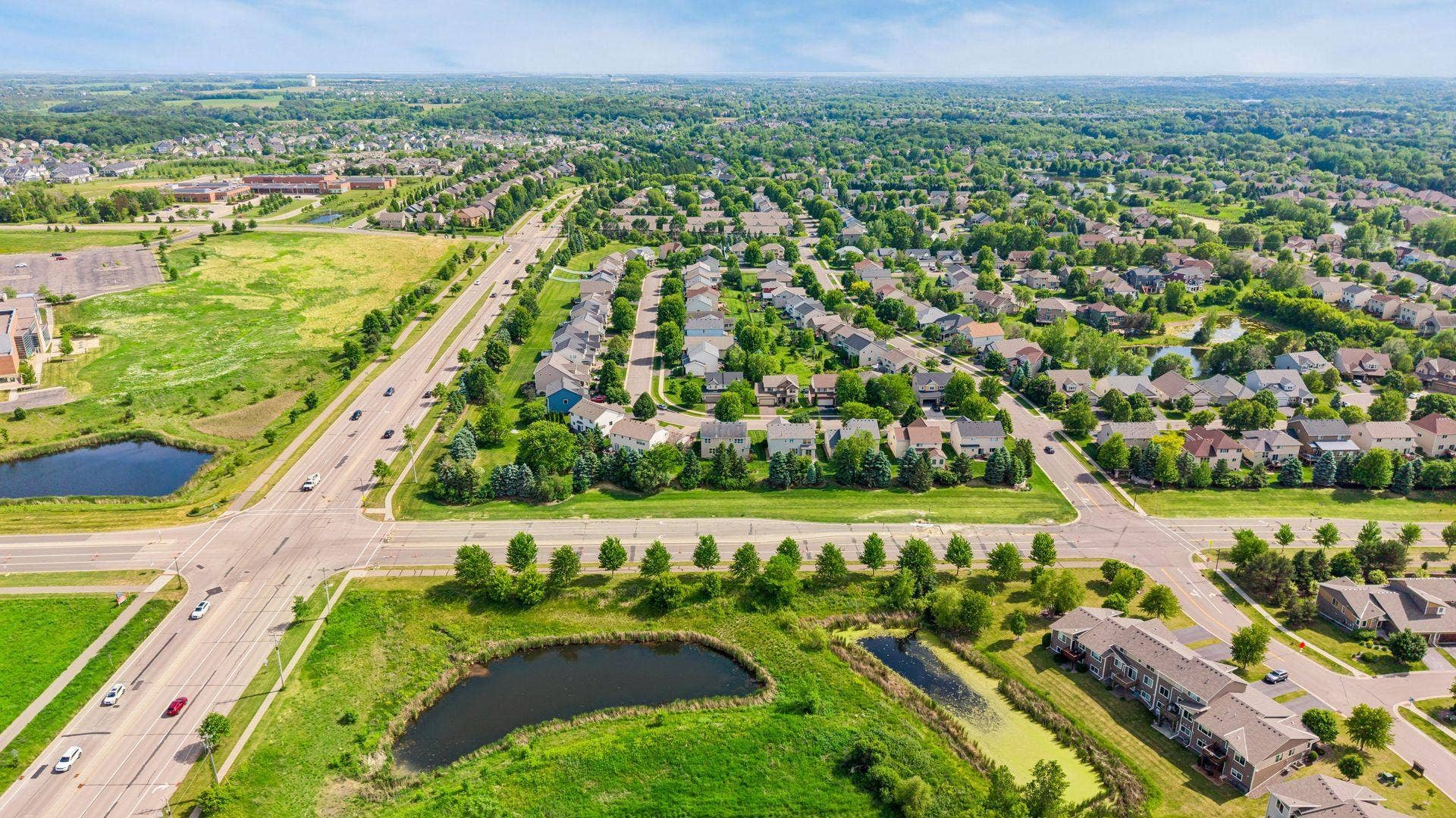 10828 Ashley Lane, Woodbury, MN 55129 10828 Ashley Lane, Woodbury, MN 55129