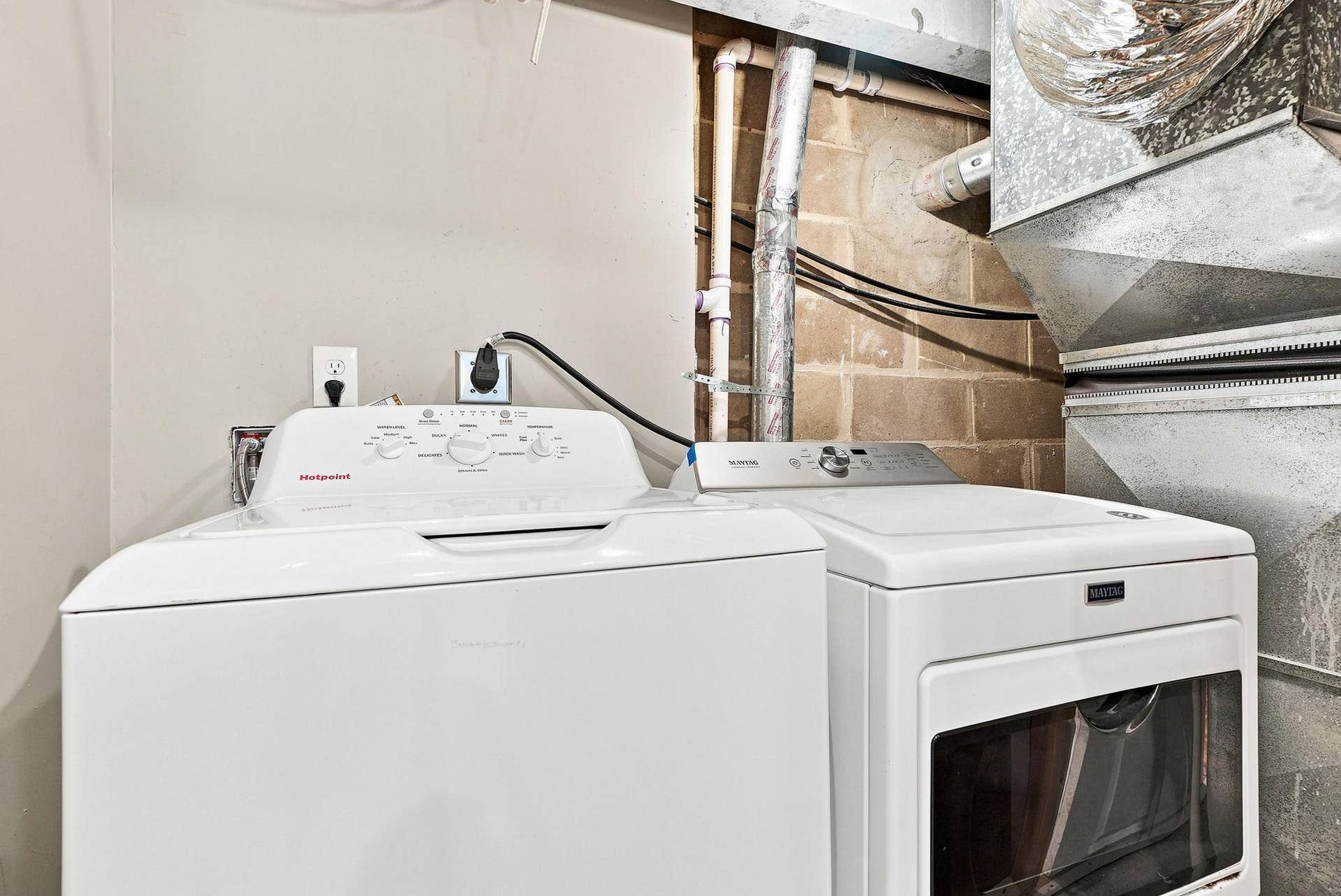 In Unit Washer and Dryer