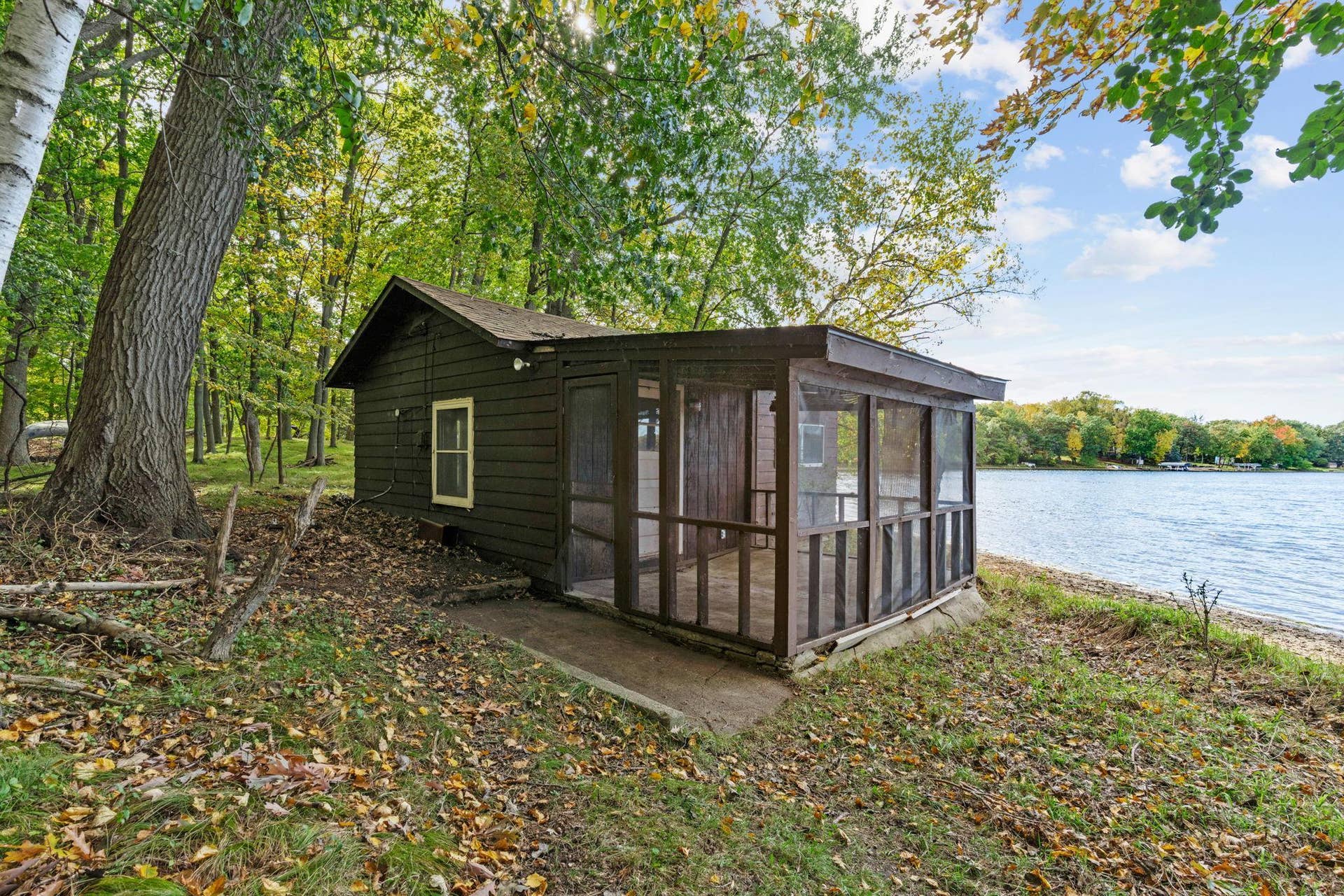 8274 Hidden Bay Trail N, Lake Elmo, MN 55042 8274 Hidden Bay Trail N, Lake Elmo, MN 55042