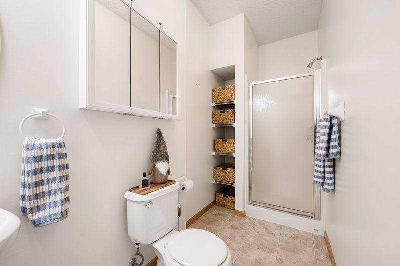 3867 Abercrombie Lane, Stillwater, MN 55082 Main floor bathroom.
