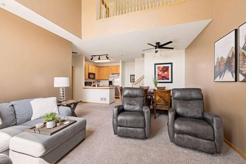 3867 Abercrombie Lane, Stillwater, MN 55082 Main floor living room.