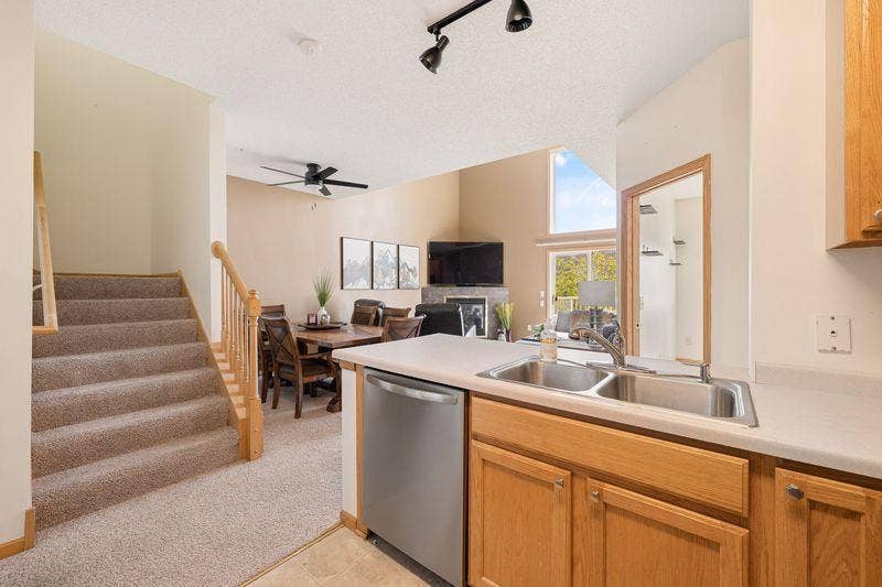 3867 Abercrombie Lane, Stillwater, MN 55082 Kitchen over looking the living room.