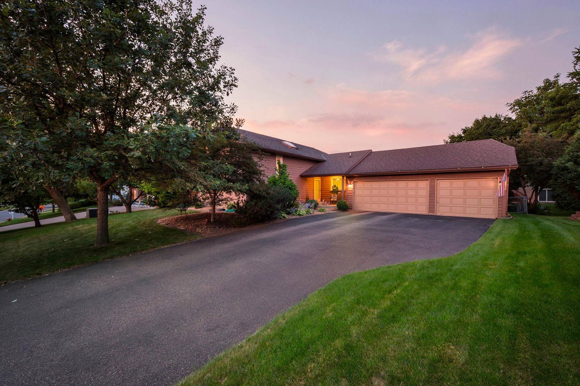14710 79th Place N, Maple Grove, MN 55311 1-web-or-mls-14710 79th Pl N-4.jpg