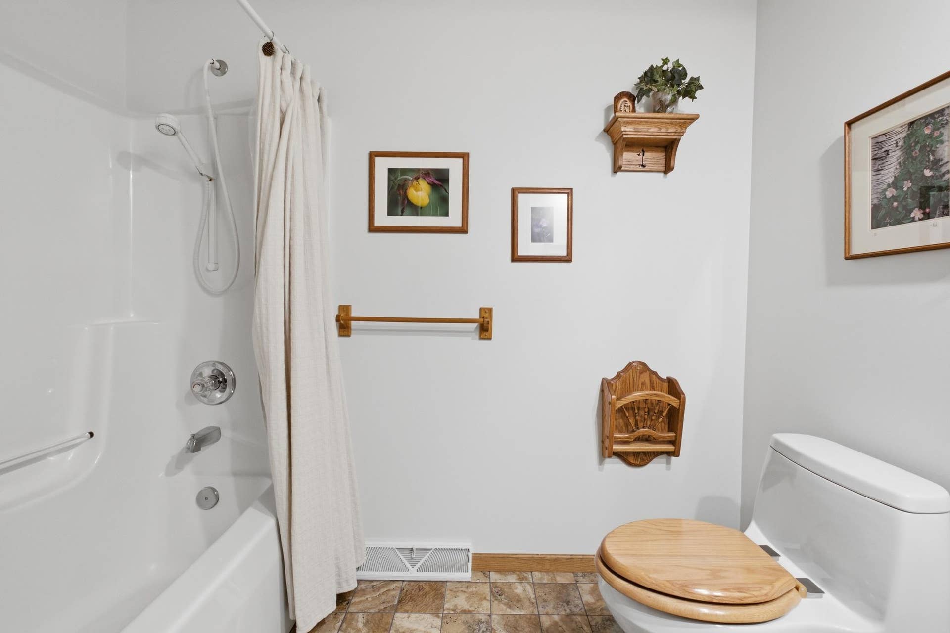 14085 Snapping Turtle Court NE, Bemidji, MN 56601 14085Snapping_Turtle_038 (1).jpg
