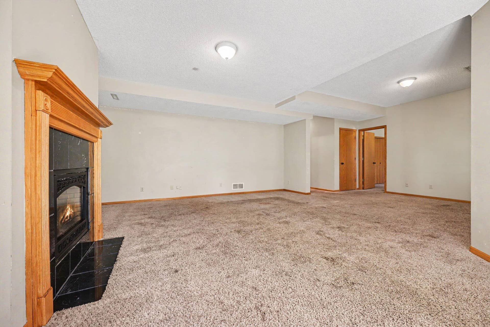 3850 Jamestown Curve, Woodbury, MN 55129 30_beyc6a55a712d0086.jpg
