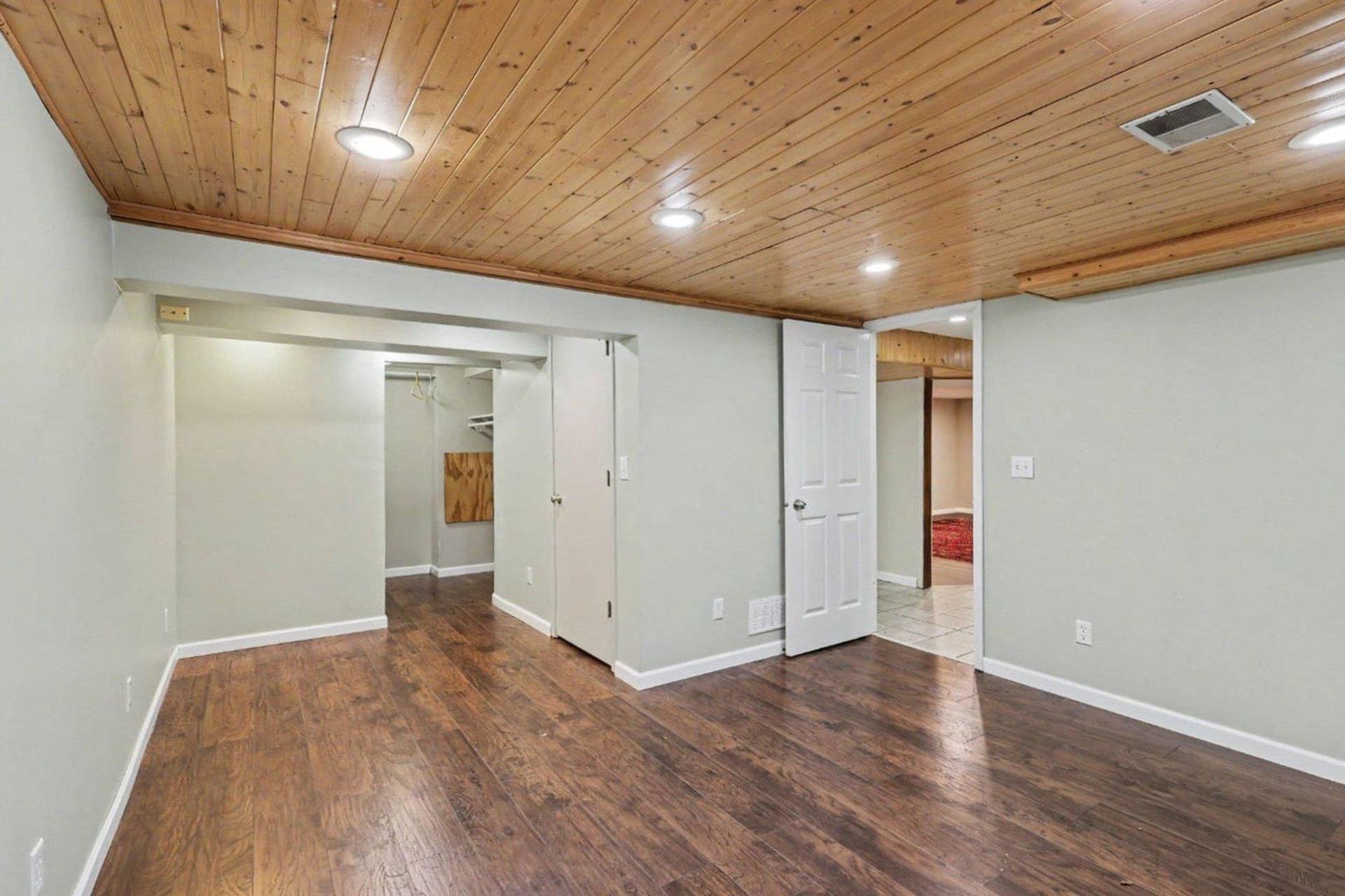 4858 Carolyn Lane, White Bear Lake, MN 55110 021_file_7111.jpg