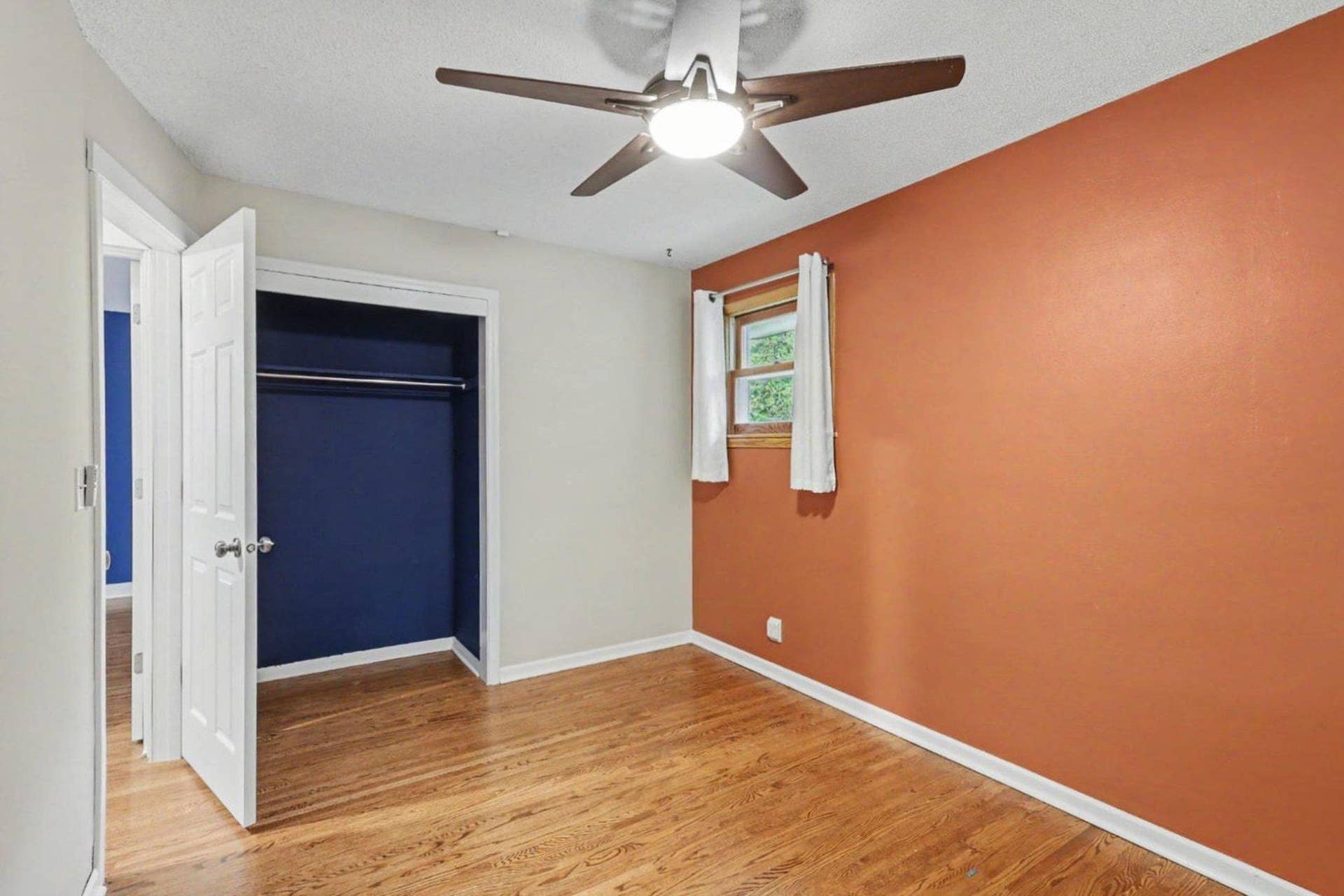 4858 Carolyn Lane, White Bear Lake, MN 55110 013_file_3879.jpg