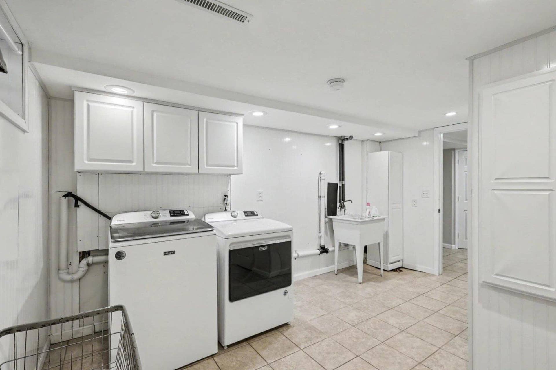 4858 Carolyn Lane, White Bear Lake, MN 55110 022_file_4323.jpg
