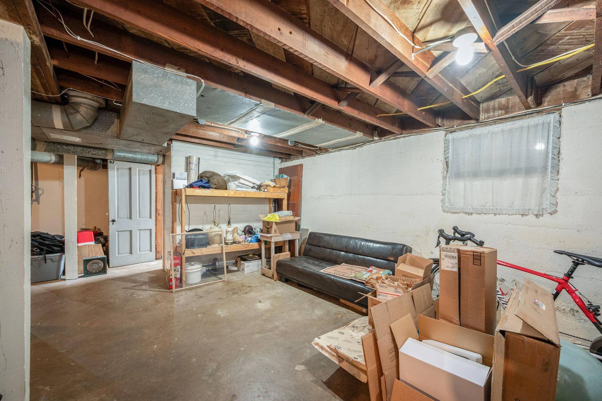 406 Lewis St Mankato MN-35.jpg