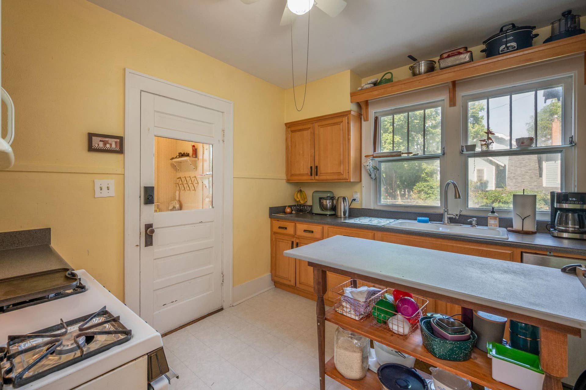 406 Lewis St Mankato MN-17.jpg