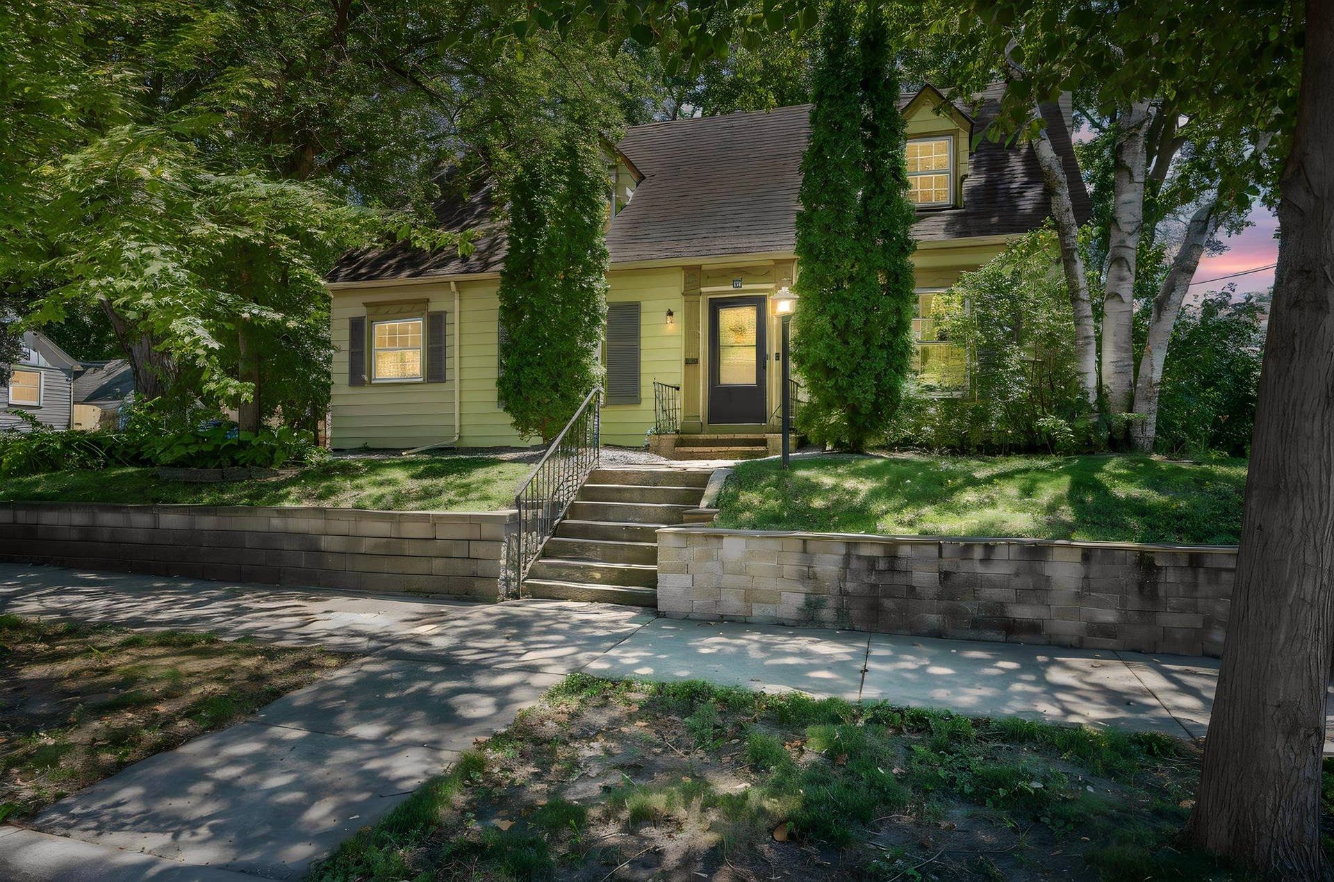115 Bradley Street, Mankato, MN 56001 115 Bradley St Mankato MN-05 day to dusk.jpeg