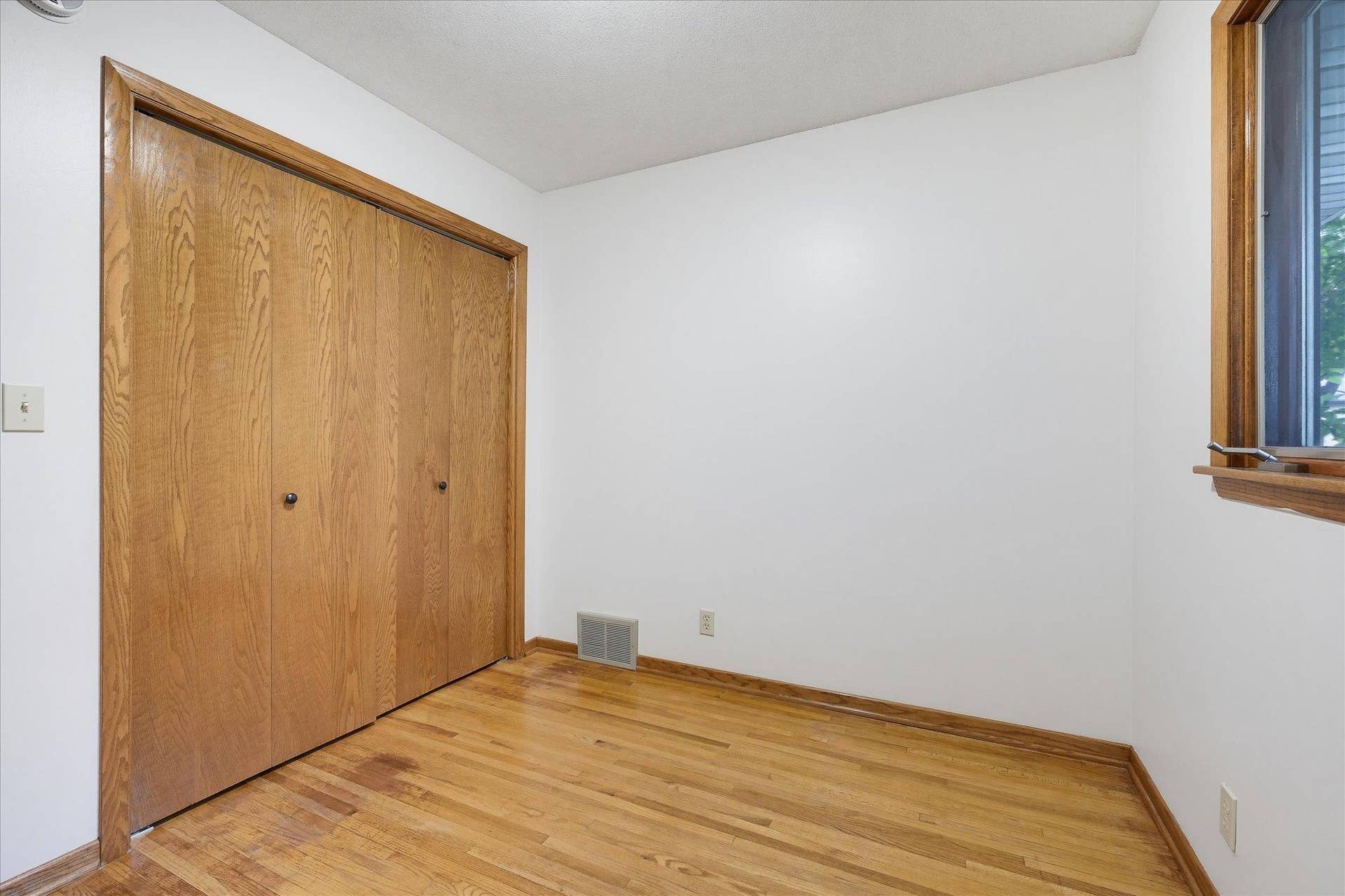 625 Summer Street NE, 71, Minneapolis, MN 55413 625 Summer - 3rd Bedroom