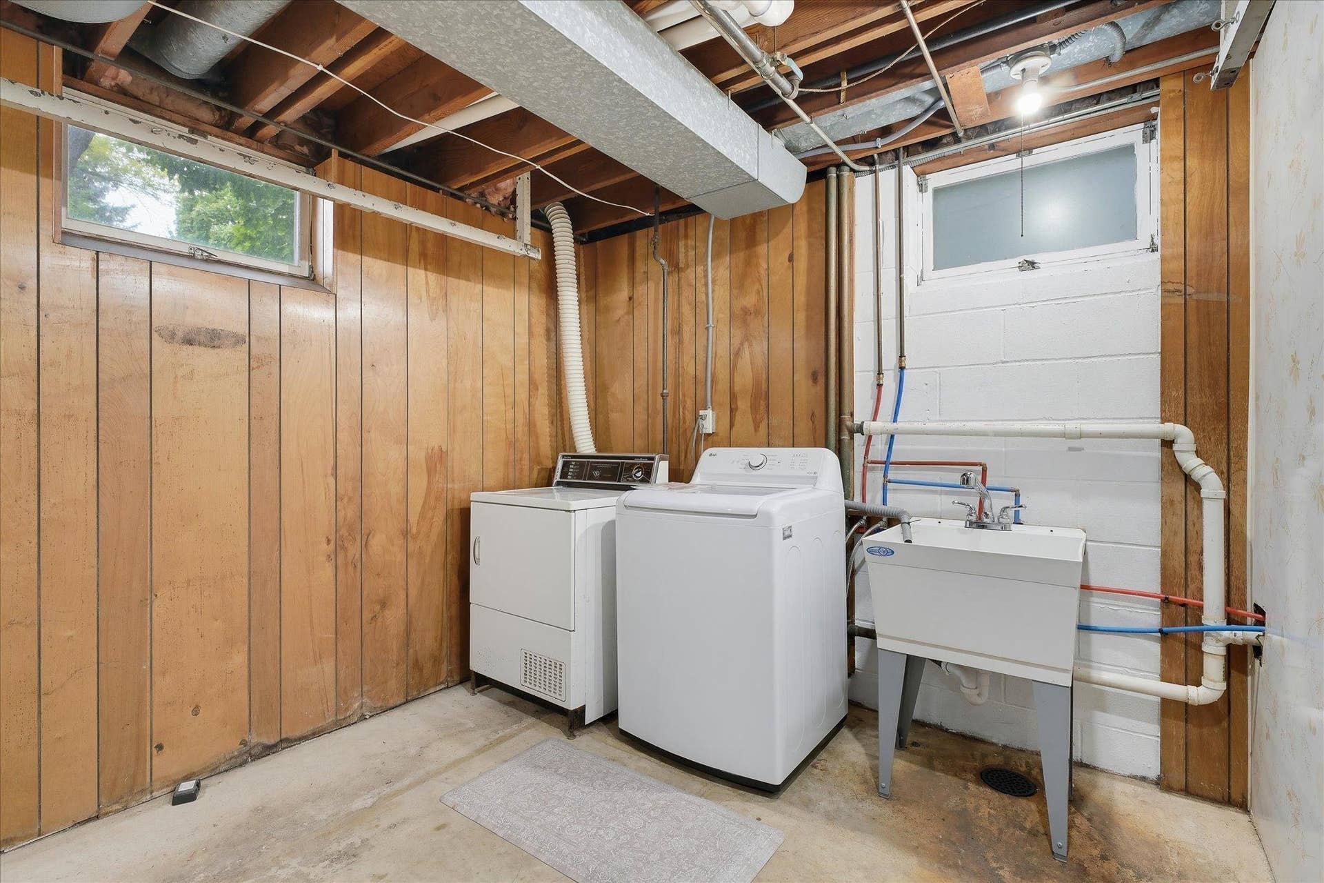625 Summer Street NE, 71, Minneapolis, MN 55413 625 Summer - Lower Level Laundry and Utility Room