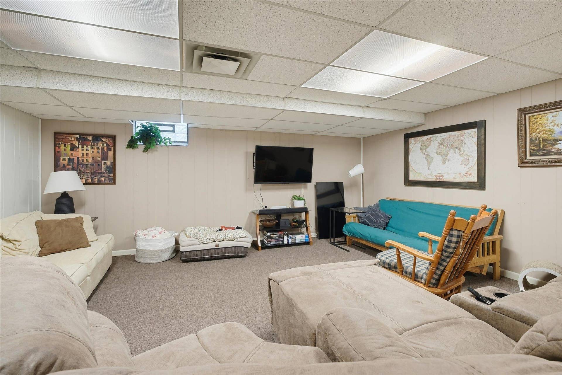 625 Summer Street NE, 71, Minneapolis, MN 55413 627 Summer - Lower Level Rec Room
