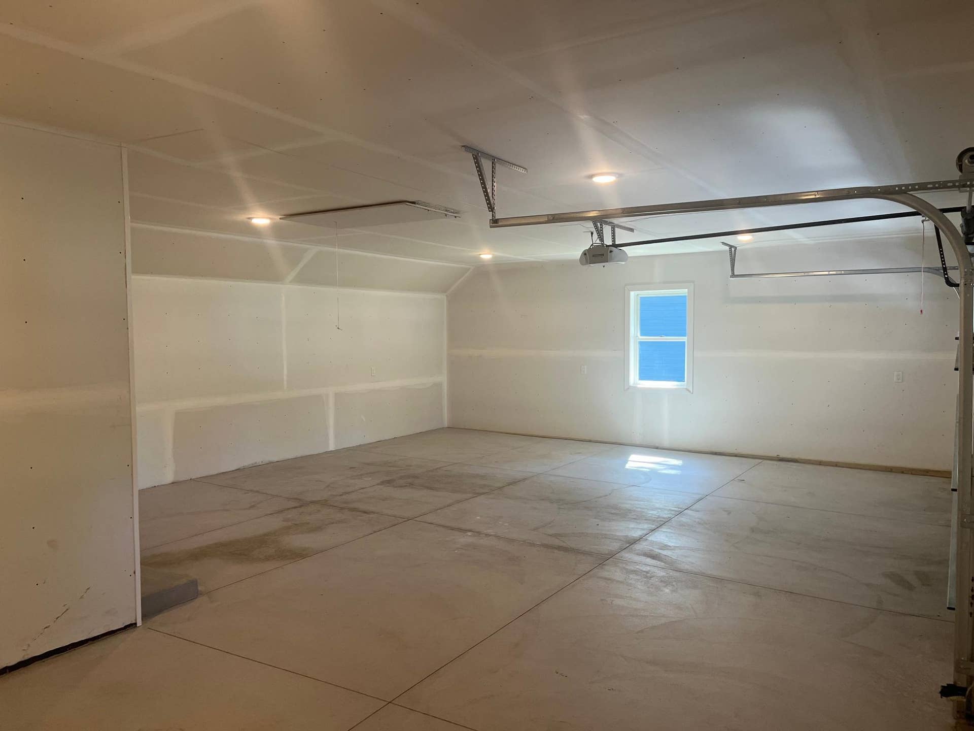 4213 Wooddale Avenue S, Saint Louis Park, MN 55416 Garage