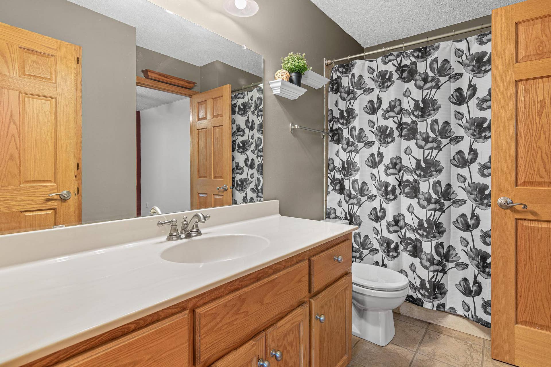 5420 134th Street N, Hugo, MN 55038 5420 134th St N, Hugo, MN-2.jpg