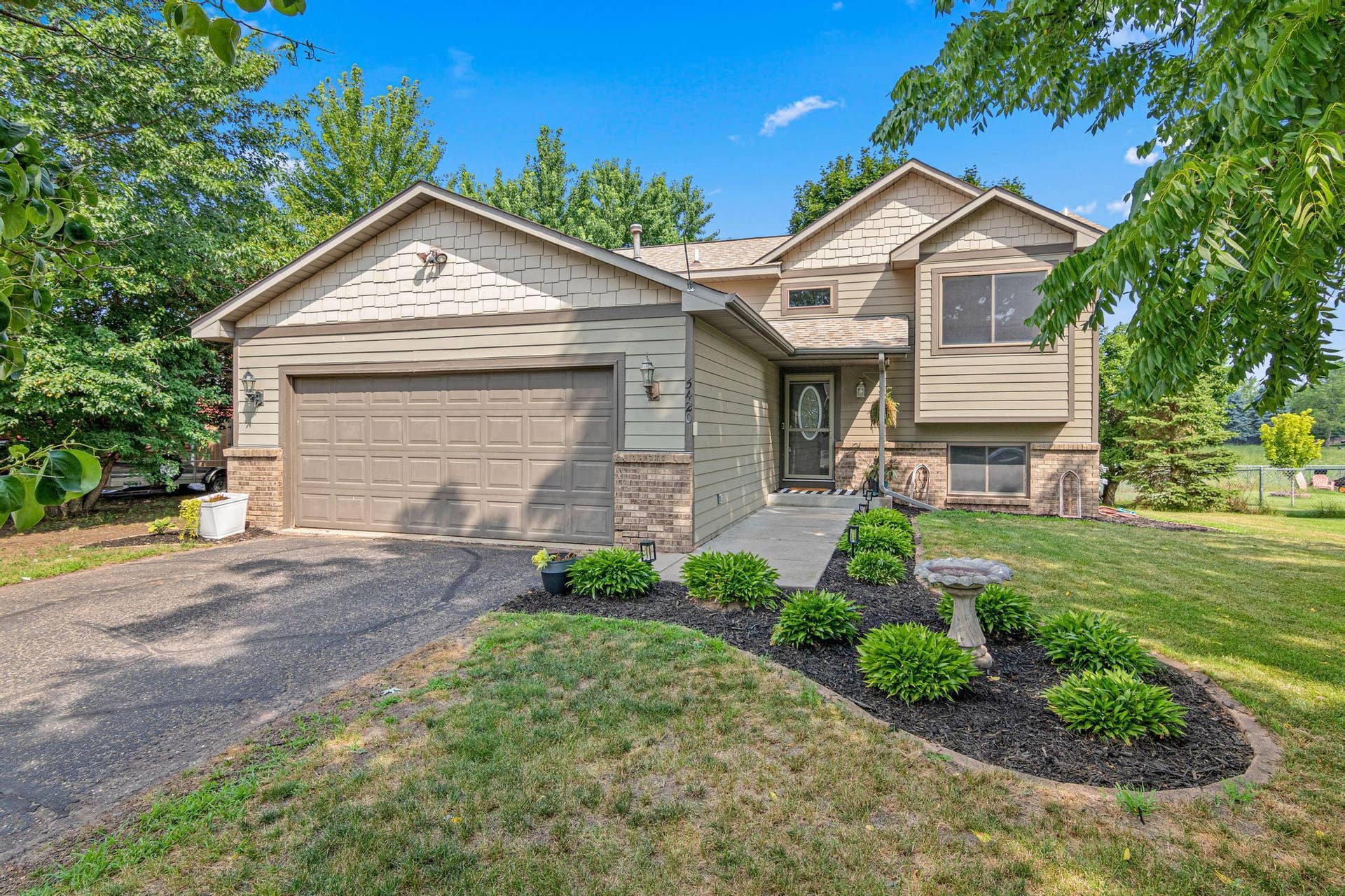 5420 134th Street N, Hugo, MN 55038 5420 134th St N, Hugo, MN-1.jpg