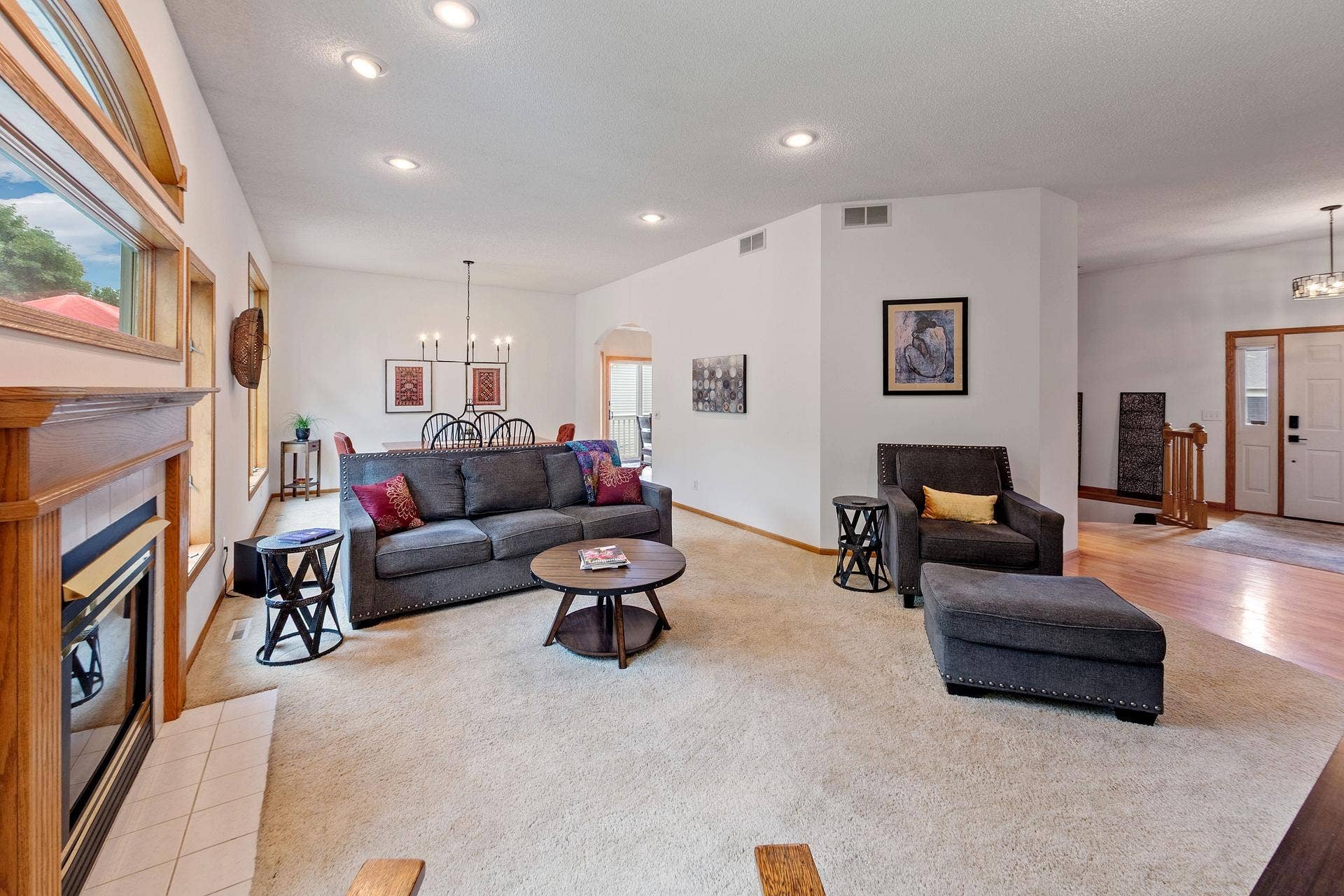 3947 Bailey Ridge Draw, Woodbury, MN 55125 1920x1280_100_1784209535903_17841515528470s7a5691.jpg
