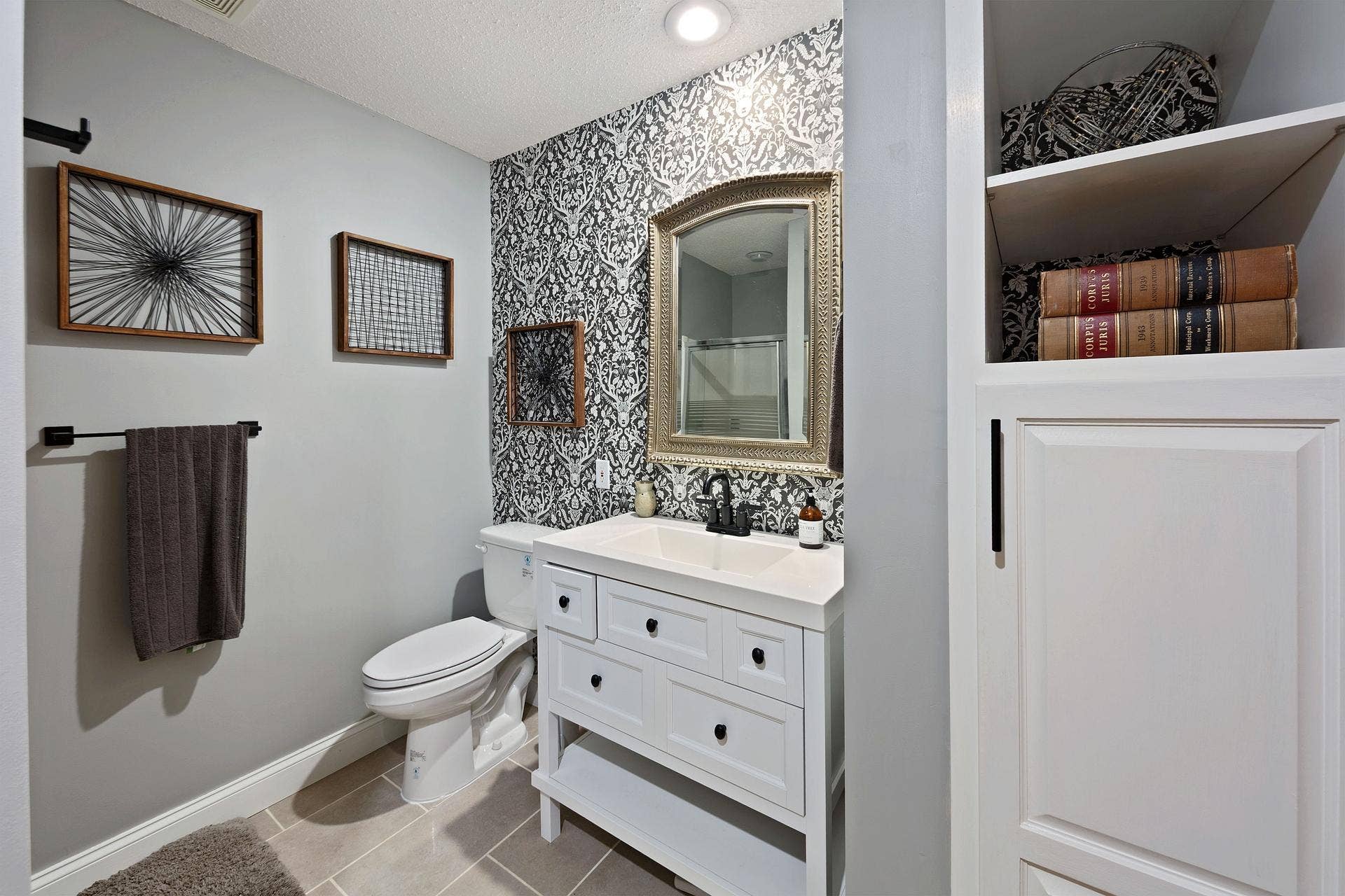 3947 Bailey Ridge Draw, Woodbury, MN 55125 1920x1280_100_1784209543307_17841472031570s7a5559.jpg