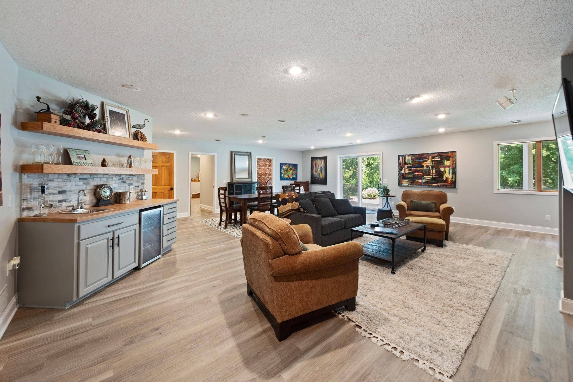 3947 Bailey Ridge Draw, Woodbury, MN 55125 1920x1280_100_1784209542192_17841469561810s7a5554.jpg