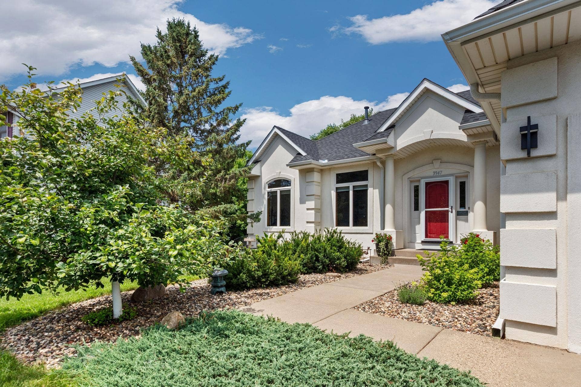 3947 Bailey Ridge Draw, Woodbury, MN 55125 1920x1280_100_1784209539545_17841520642250s7a5705.jpg