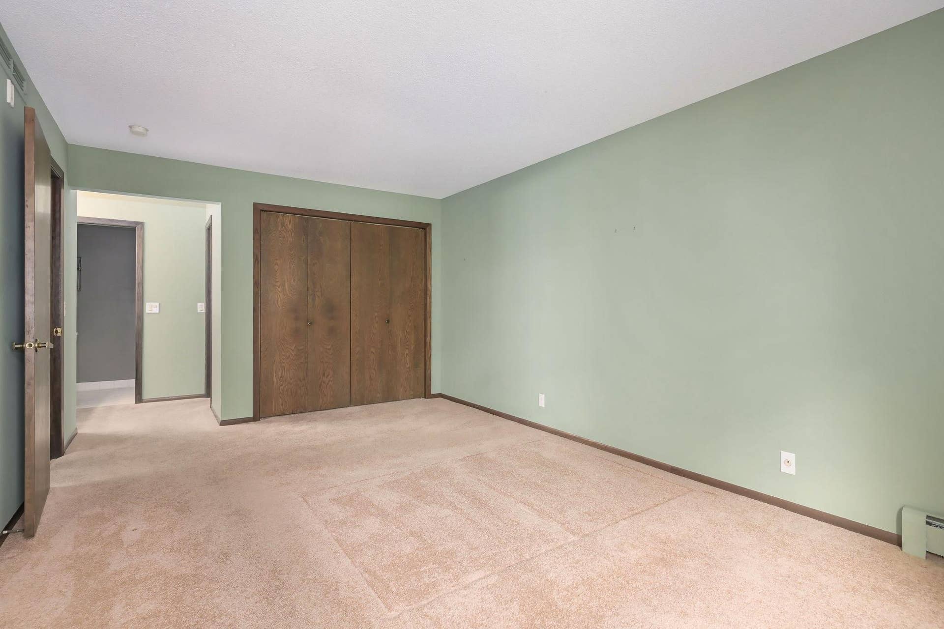 9600 Portland Avenue S, #311, Bloomington, MN 55420 37-web-or-mls-9600 Portland 311 Interior-12.jpeg