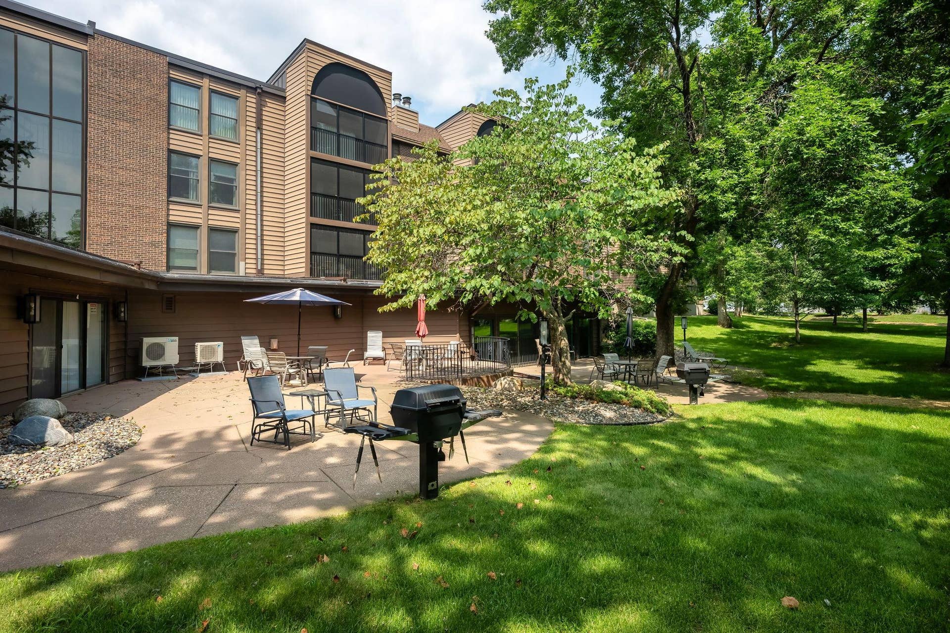9600 Portland Avenue S, #311, Bloomington, MN 55420 Shared Amenities
