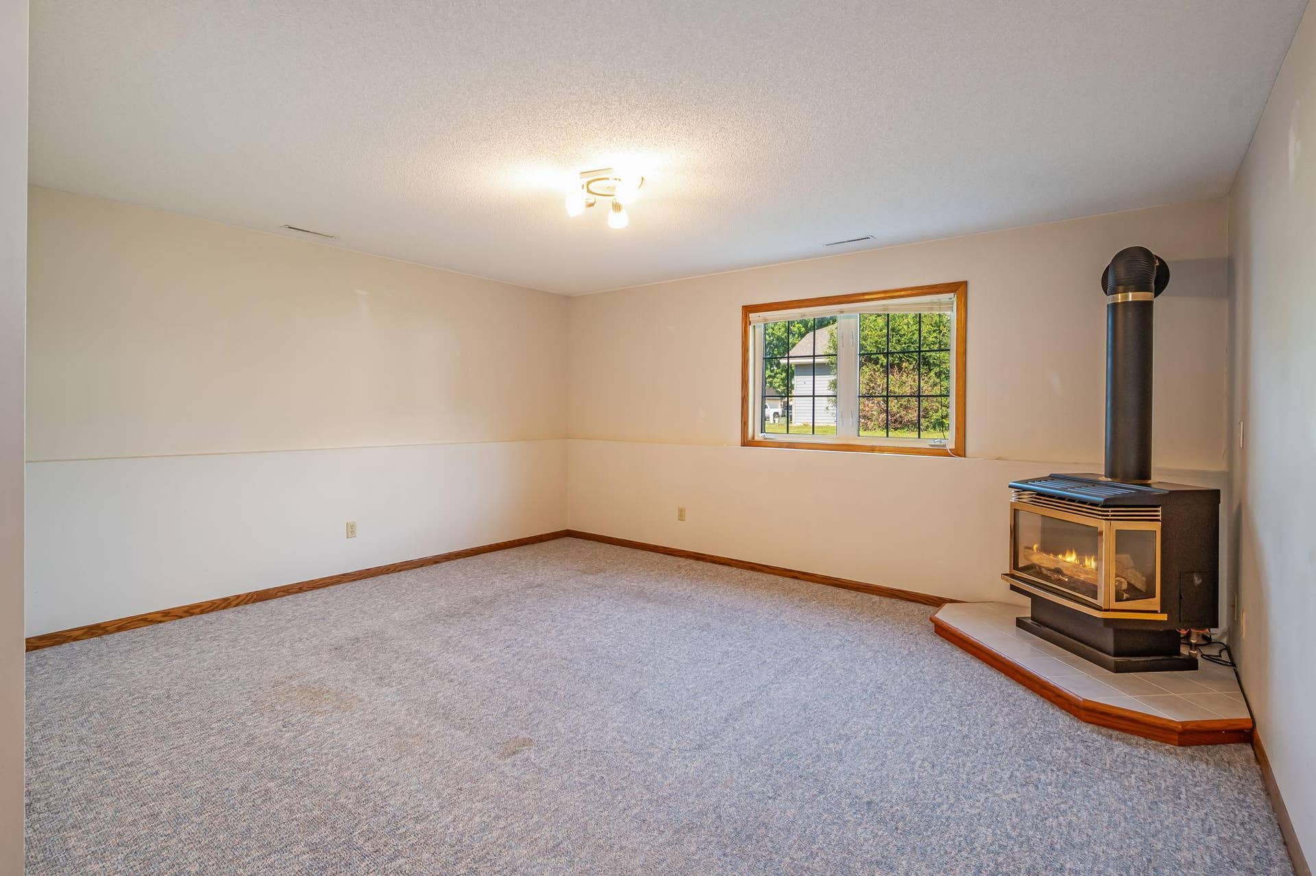 19 La Mar Court, North Mankato, MN 56003 19 La Mar Ct North Mankato MN-26.jpg