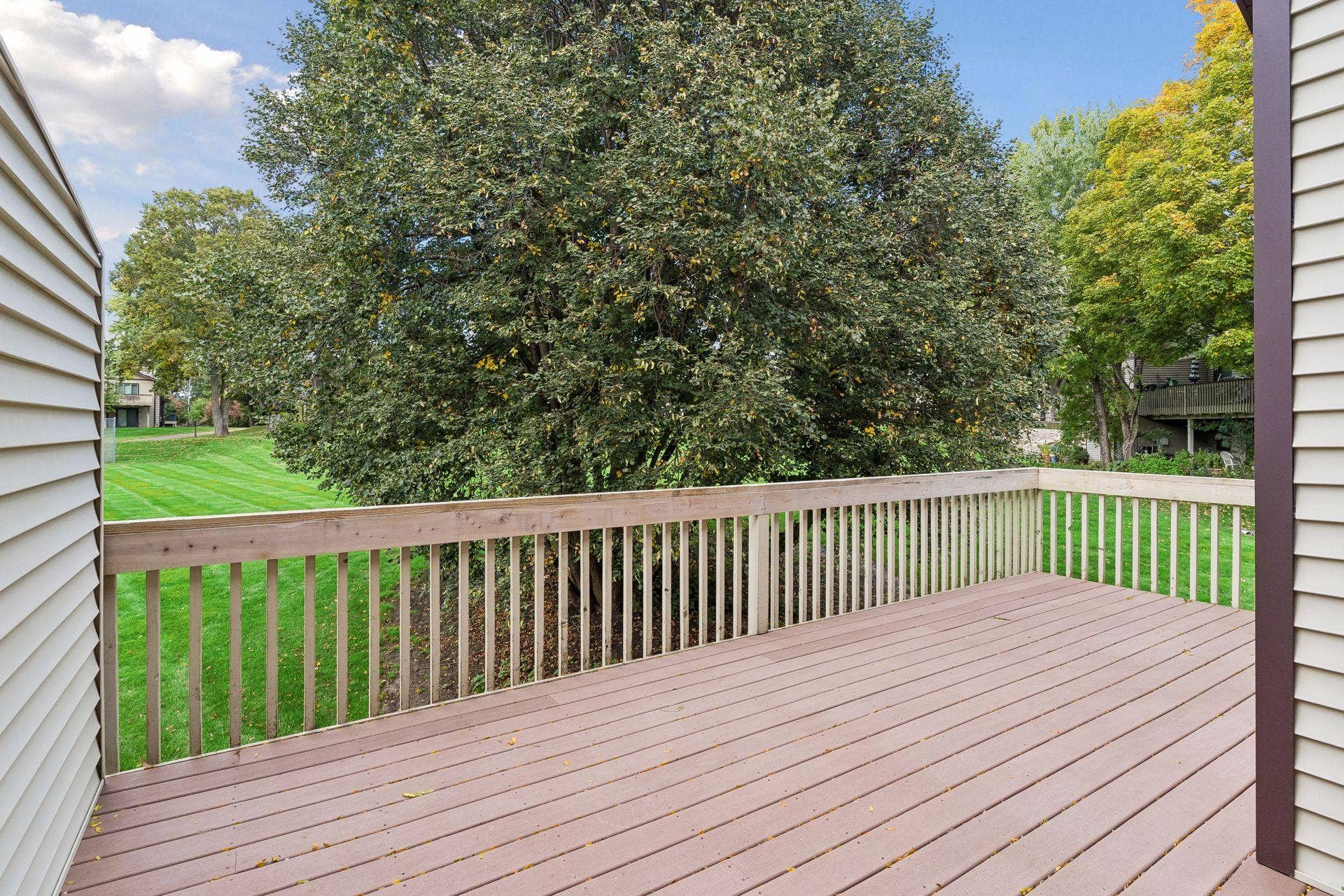 3149 Farnum Drive, Eagan, MN 55121 3149 Farnum Drive, Eagan, MN 55121
