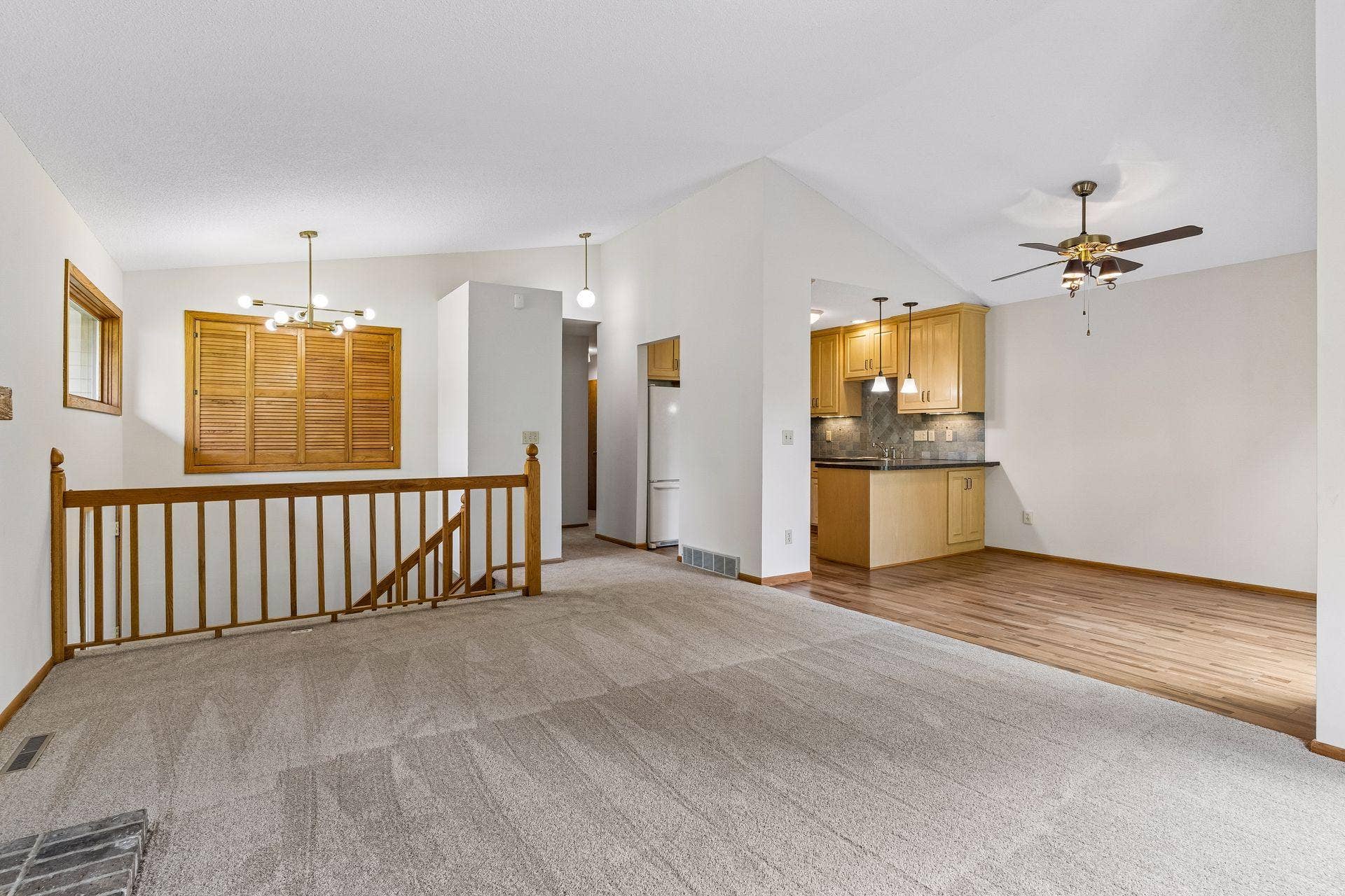 3149 Farnum Drive, Eagan, MN 55121 3149 Farnum Drive, Eagan, MN 55121