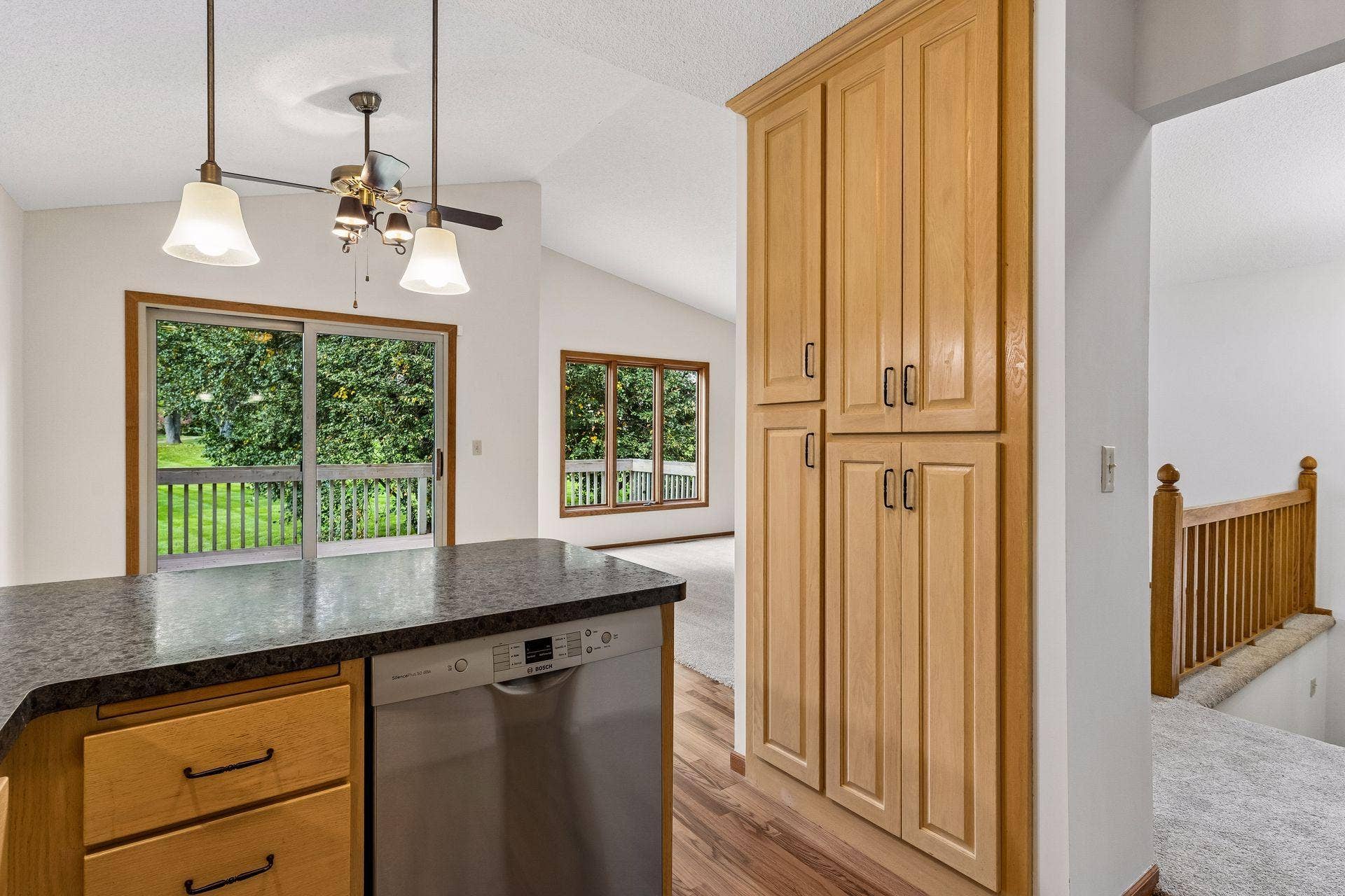 3149 Farnum Drive, Eagan, MN 55121 3149 Farnum Drive, Eagan, MN 55121