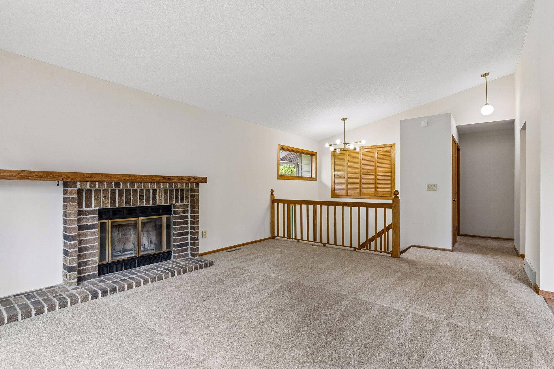3149 Farnum Drive, Eagan, MN 55121 3149 Farnum Drive, Eagan, MN 55121
