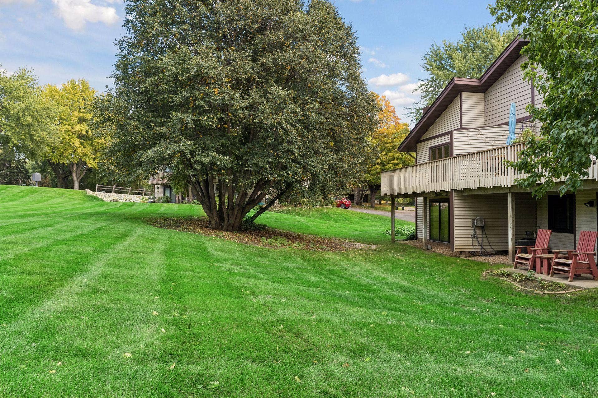 3149 Farnum Drive, Eagan, MN 55121 3149 Farnum Drive, Eagan, MN 55121