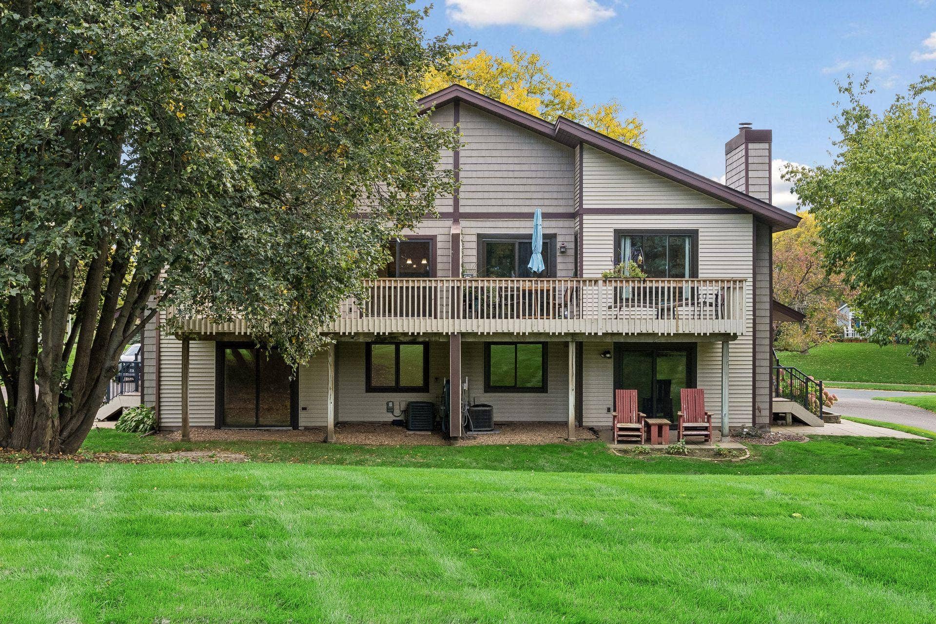 3149 Farnum Drive, Eagan, MN 55121 3149 Farnum Drive, Eagan, MN 55121