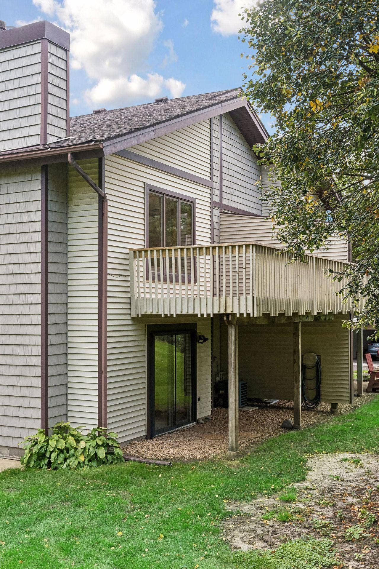 3149 Farnum Drive, Eagan, MN 55121 3149 Farnum Drive, Eagan, MN 55121