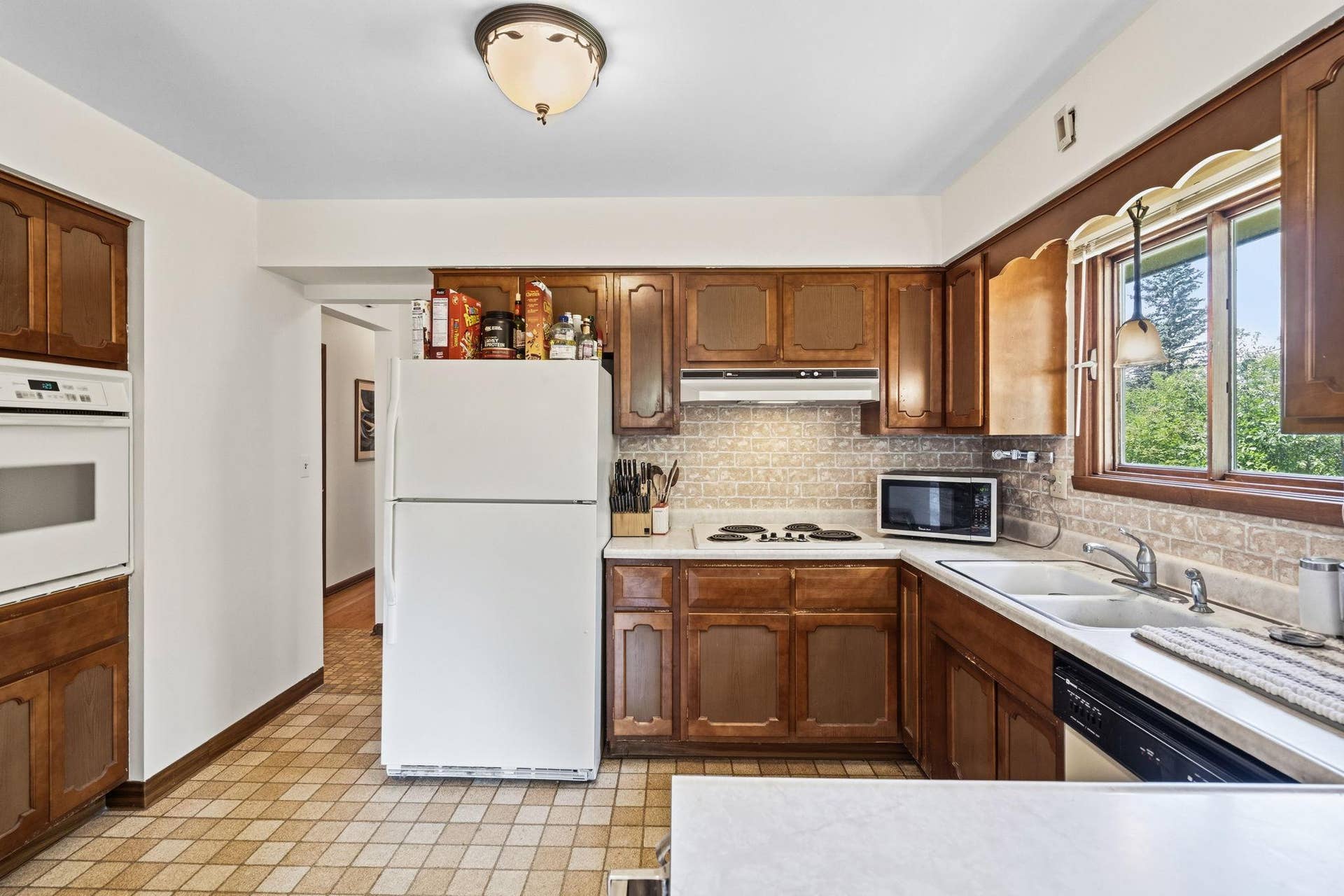 22-23-web-or-mls-dsc09015.jpg