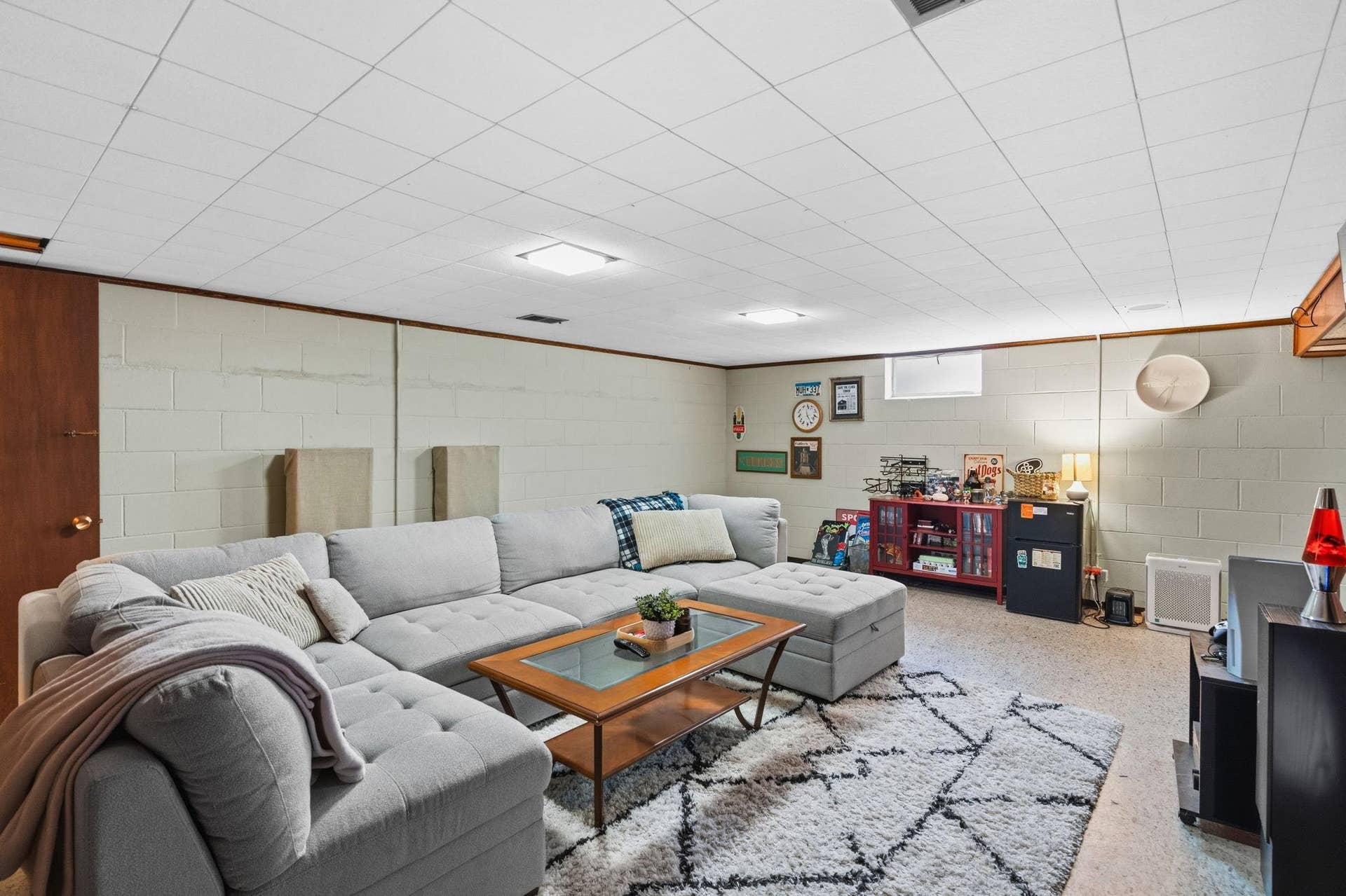 37-38-web-or-mls-dsc09081.jpg